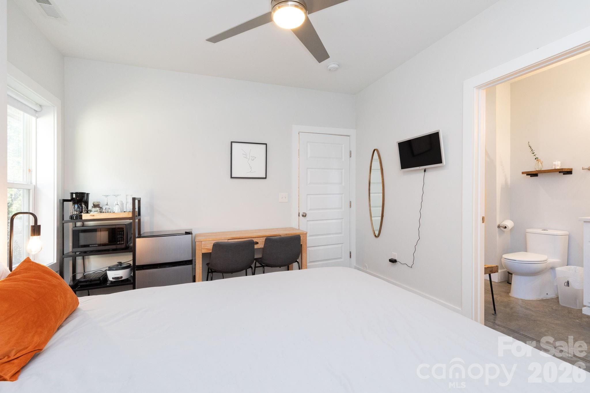 27 Ruslan Drive — Asheville