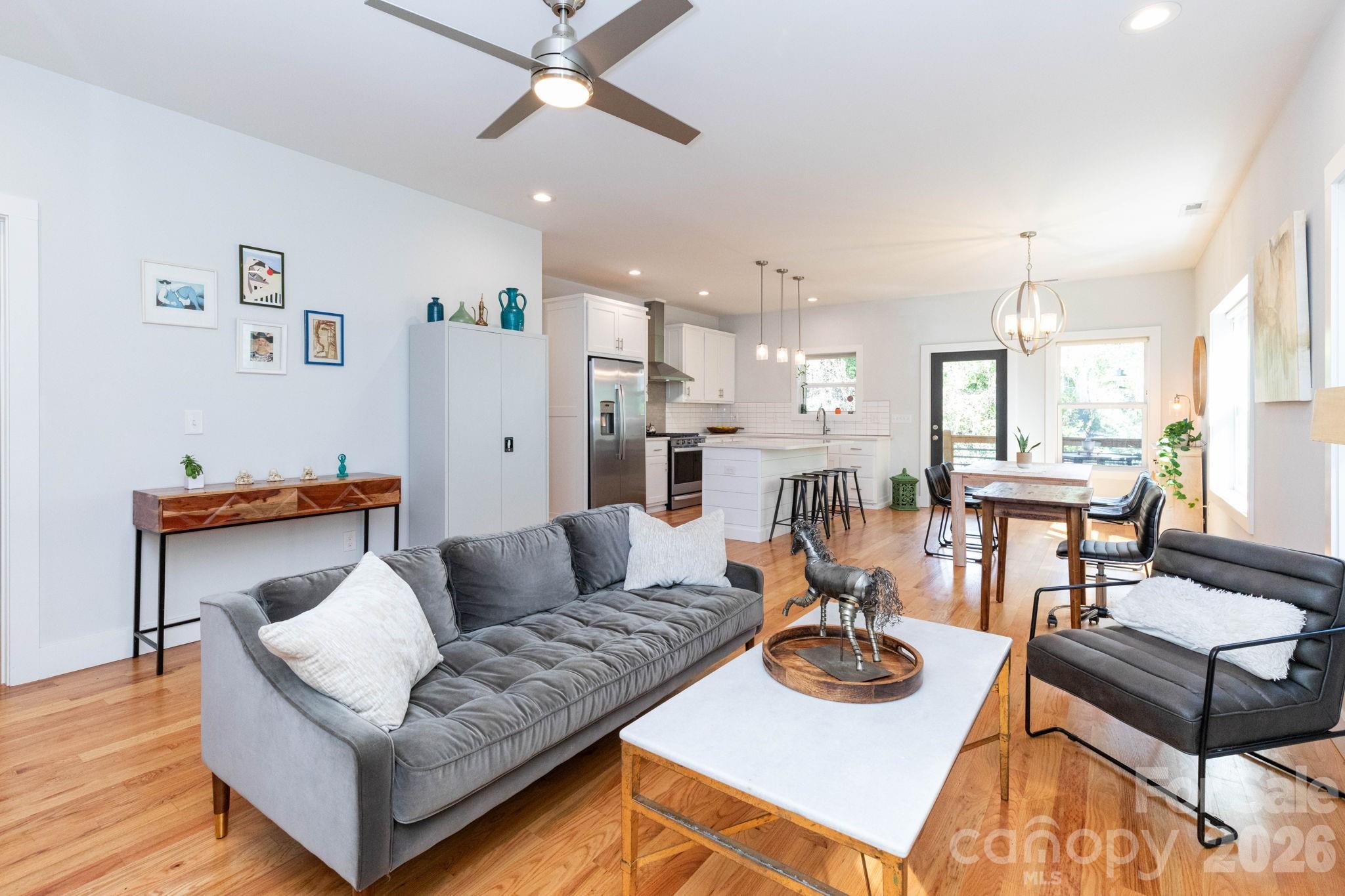 27 Ruslan Drive — Asheville