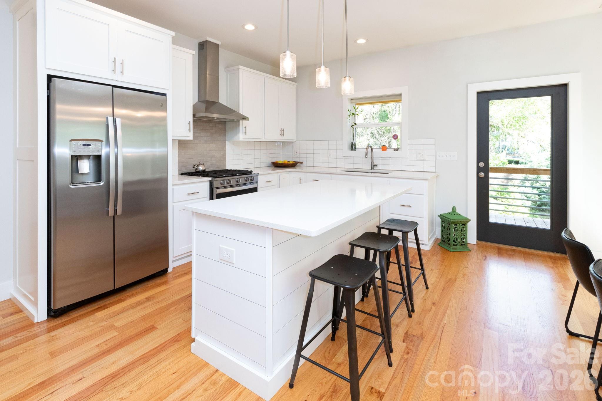 27 Ruslan Drive — Asheville