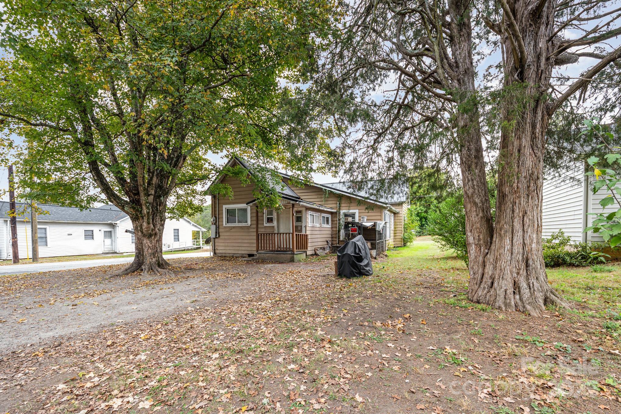 1209 3rd Street — Spencer