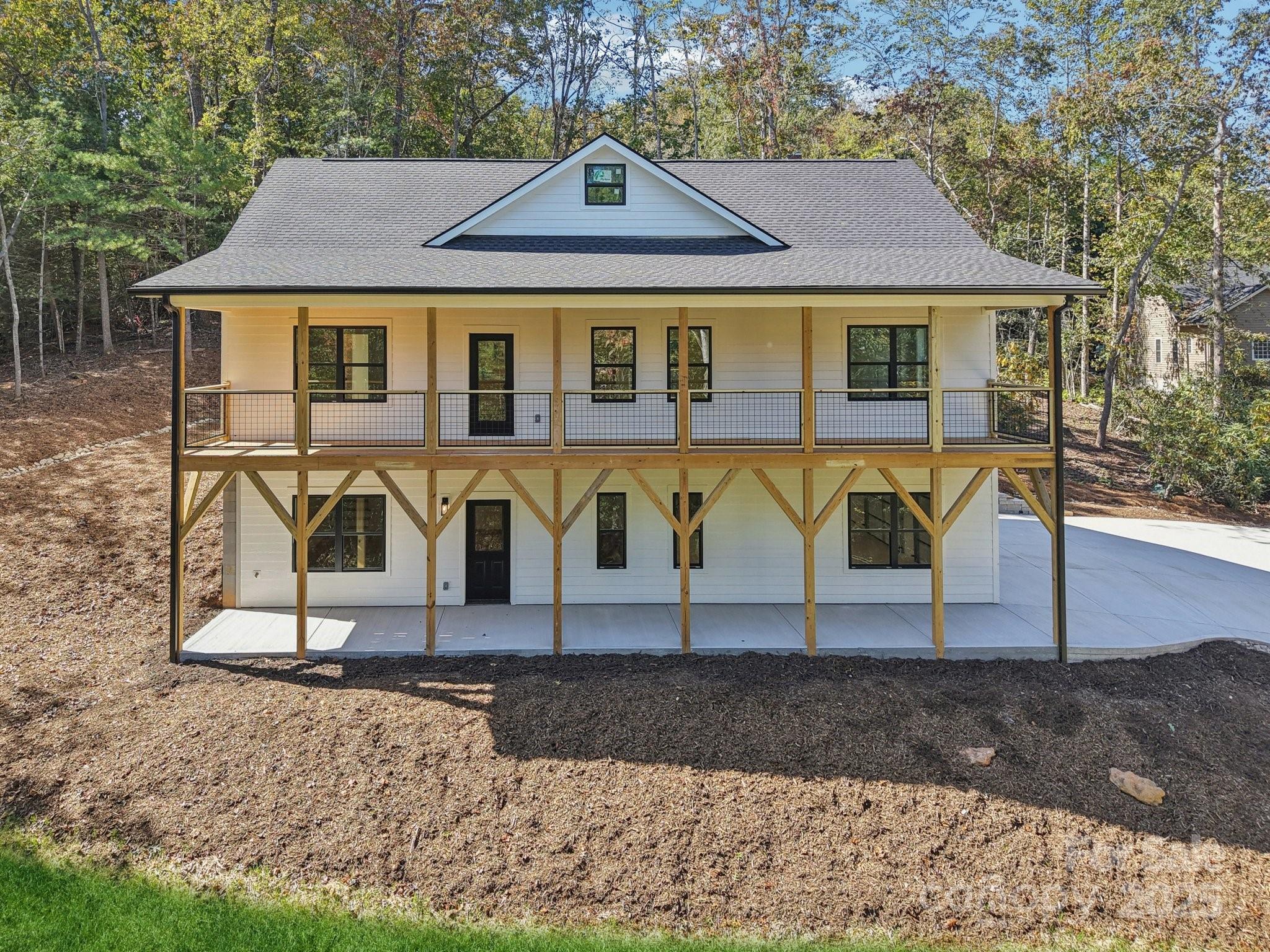271 Greenstone Lane — Mills River