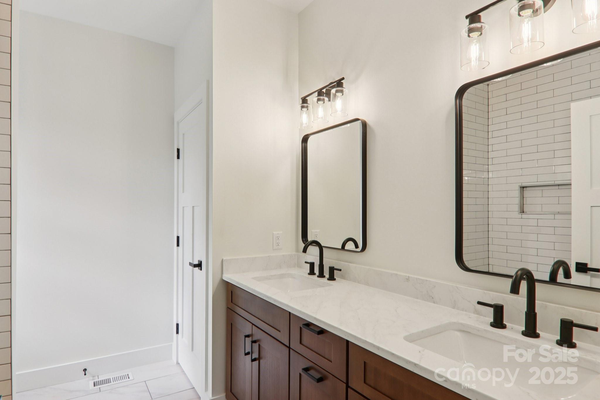 271 Greenstone Lane — Mills River