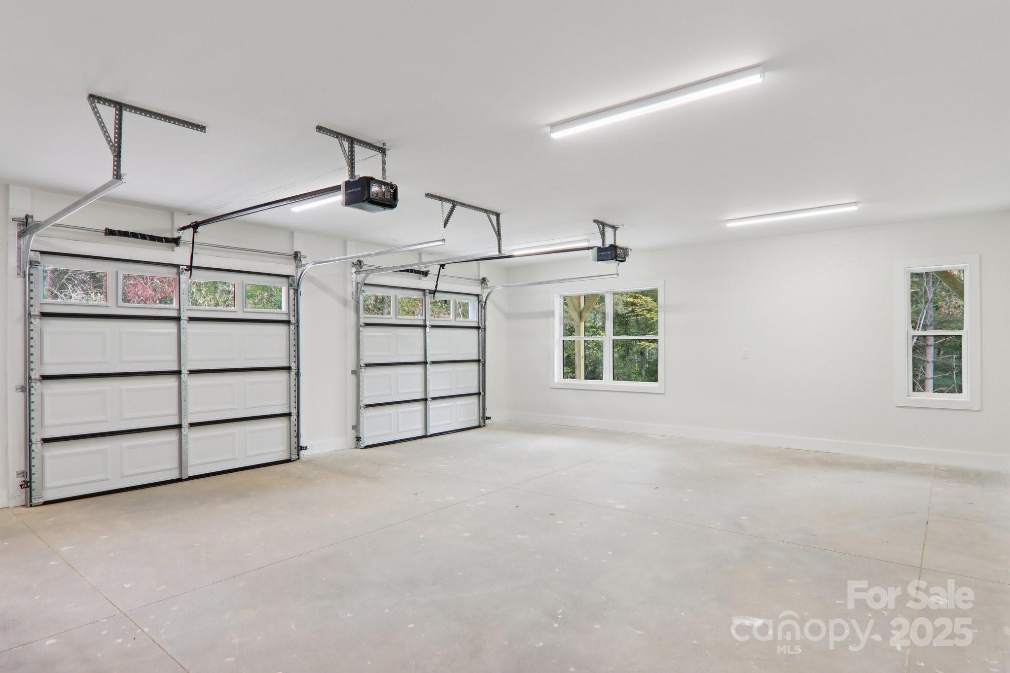 271 Greenstone Lane — Mills River