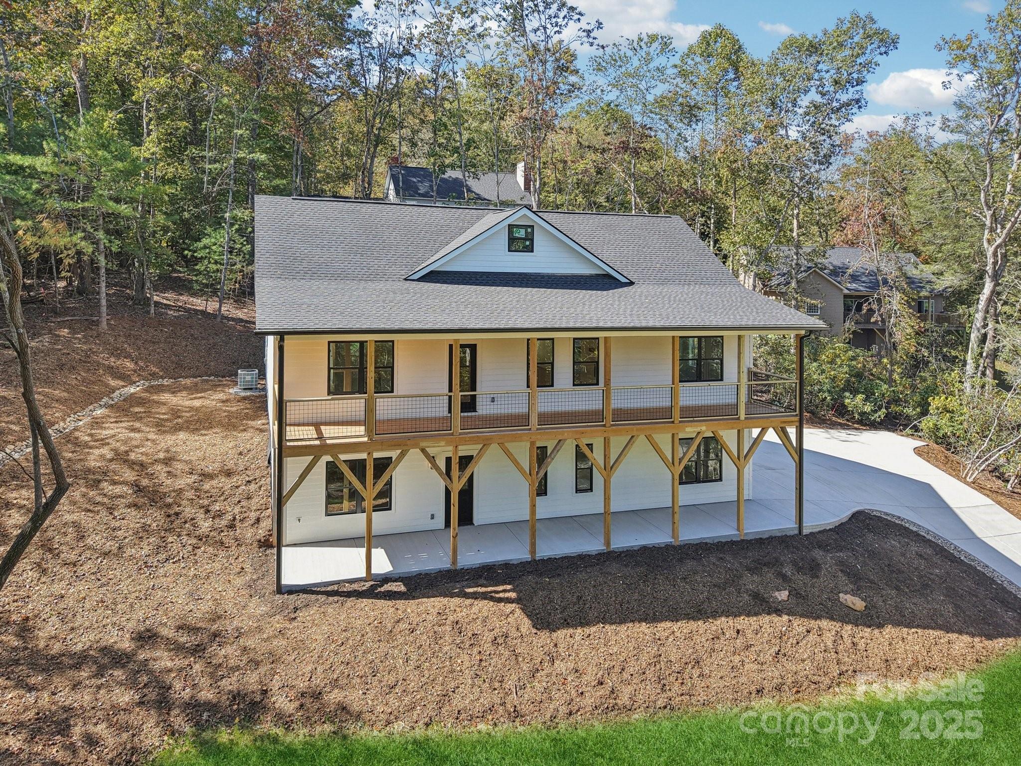 271 Greenstone Lane — Mills River