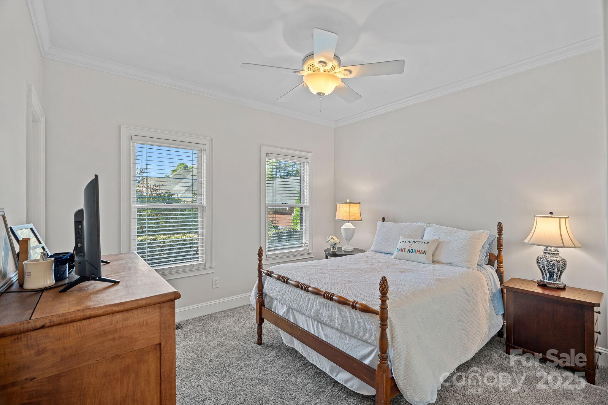 107 Kenway Loop — Mooresville