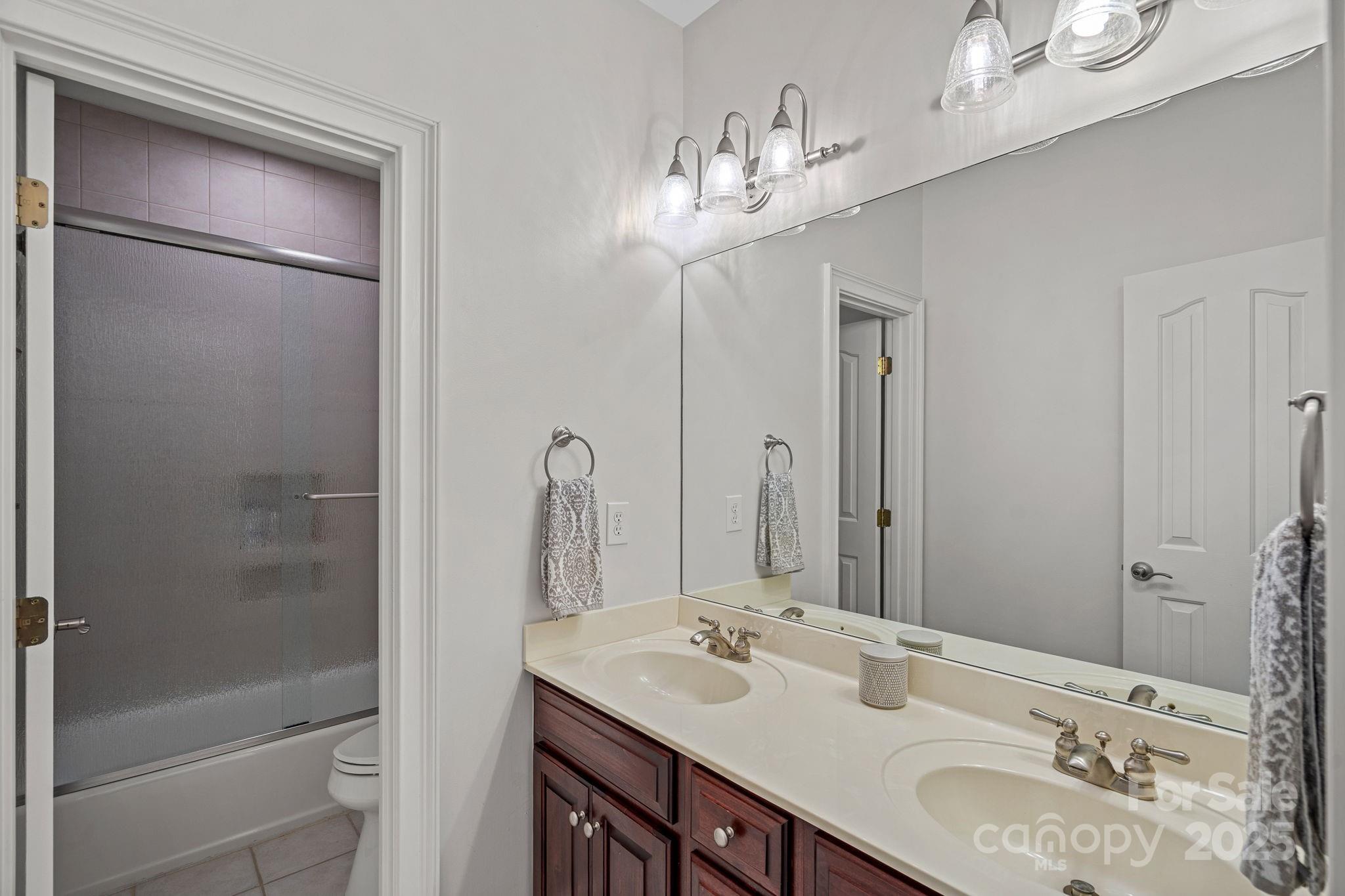 107 Kenway Loop — Mooresville