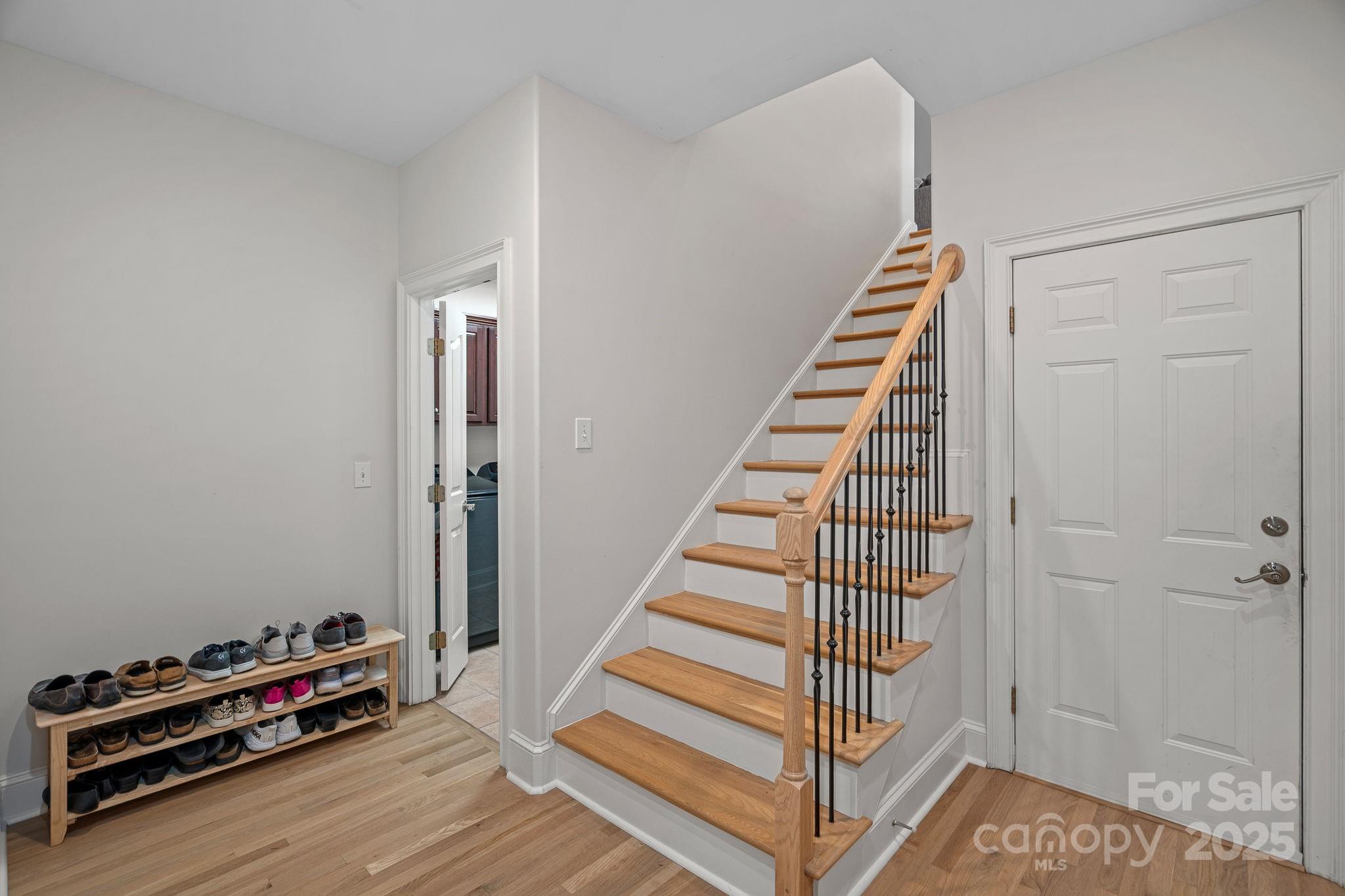 107 Kenway Loop — Mooresville