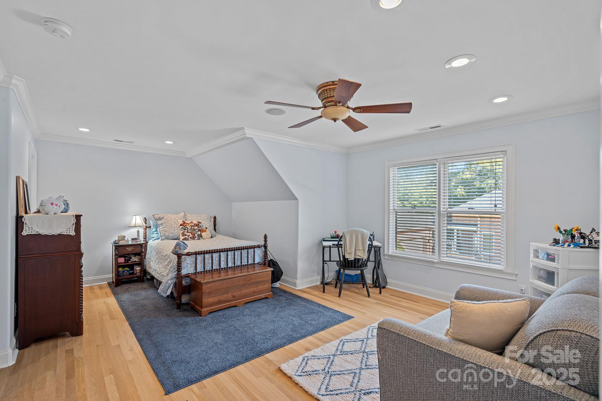 107 Kenway Loop — Mooresville