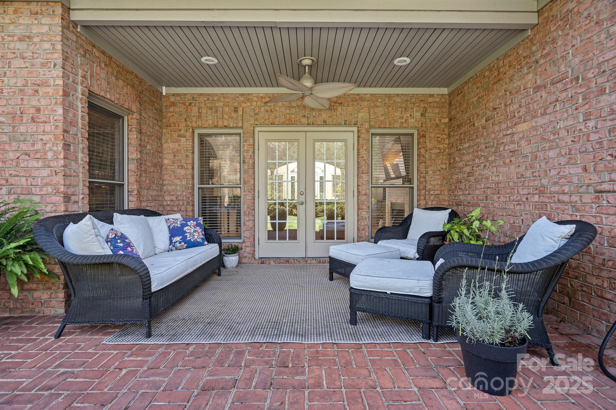 107 Kenway Loop — Mooresville