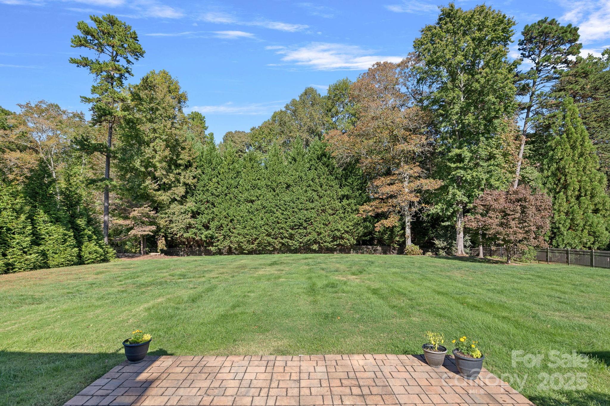 107 Kenway Loop — Mooresville
