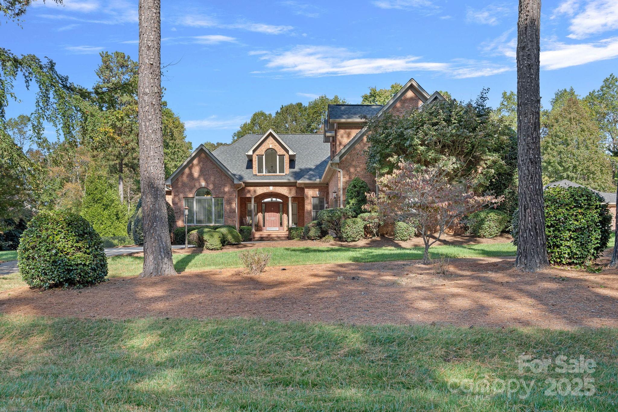 107 Kenway Loop — Mooresville