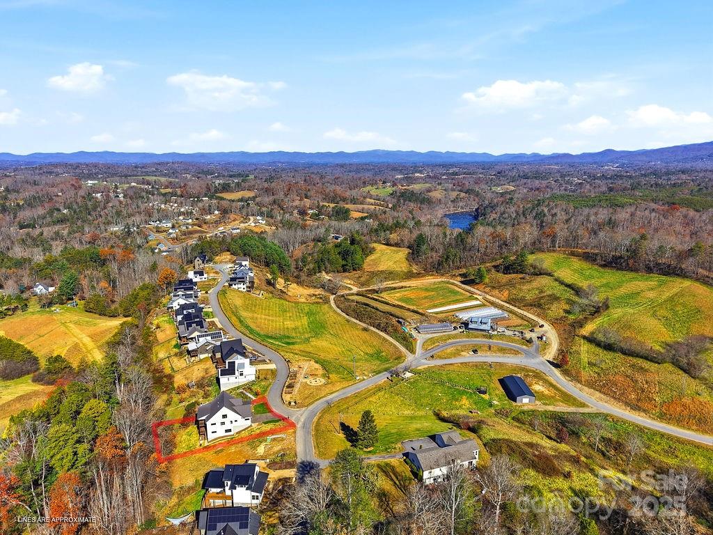 202 Westridge Farm Road #4 — Asheville