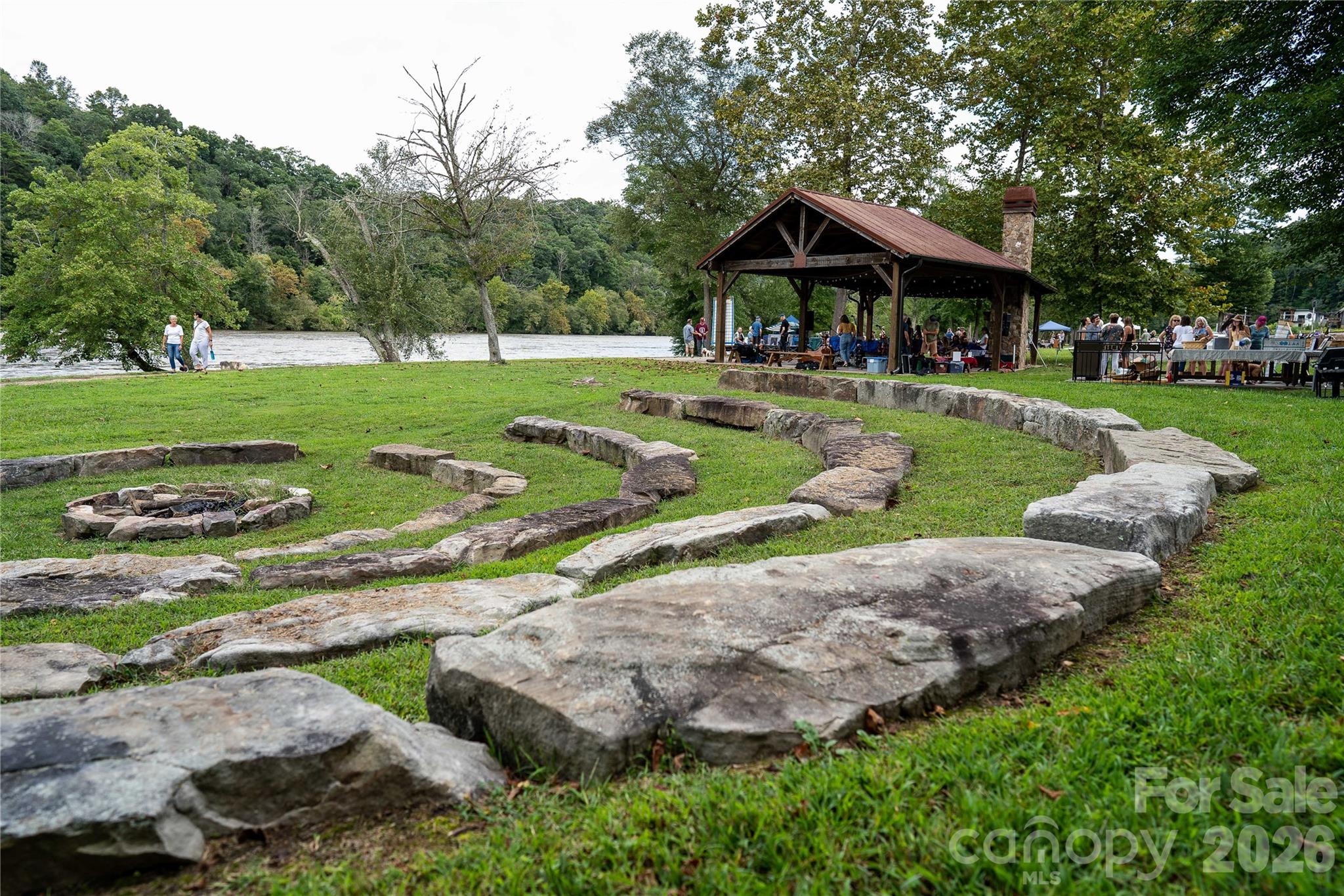 202 Westridge Farm Road — Asheville