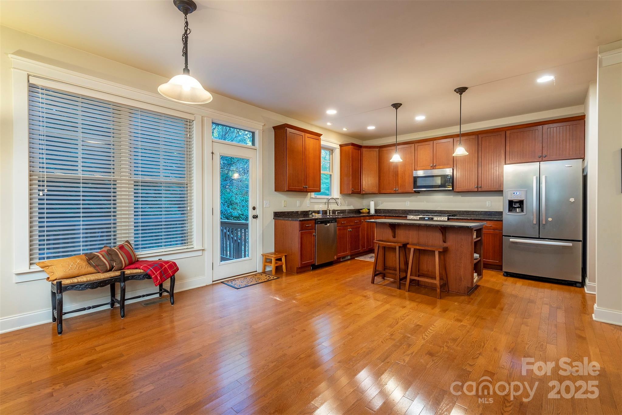 4 Yellow Owl Court — Biltmore Lake