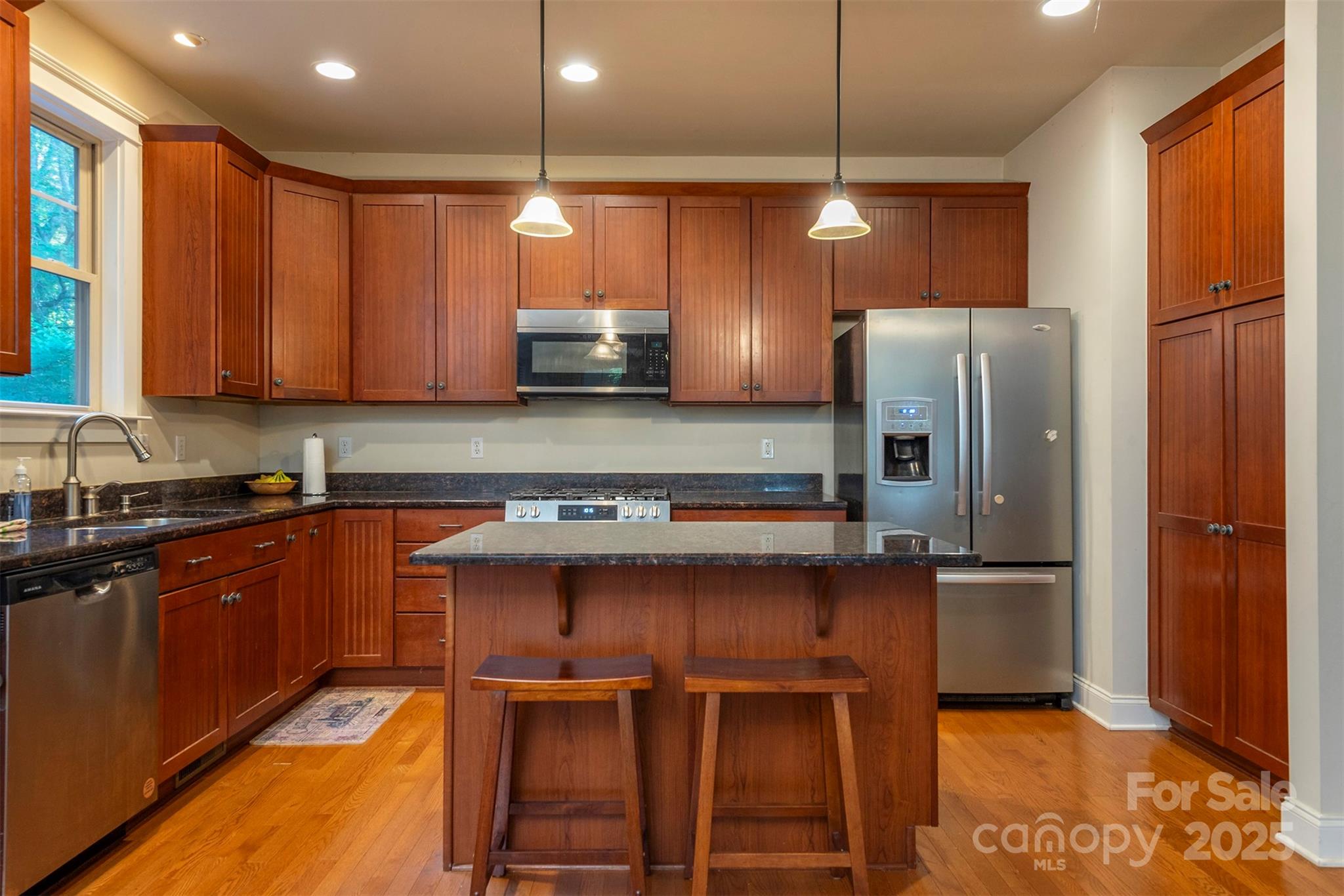 4 Yellow Owl Court — Biltmore Lake