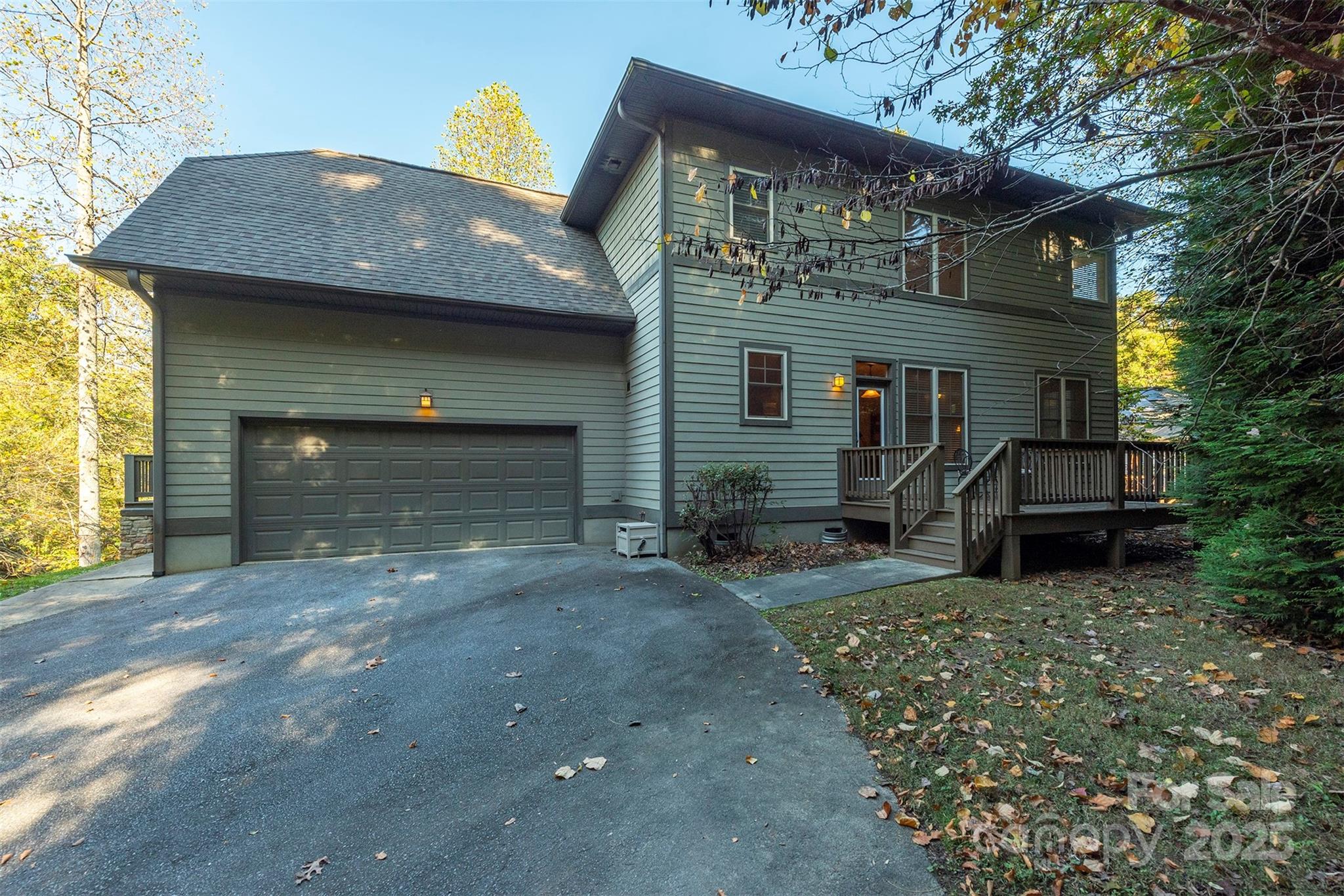 4 Yellow Owl Court — Biltmore Lake