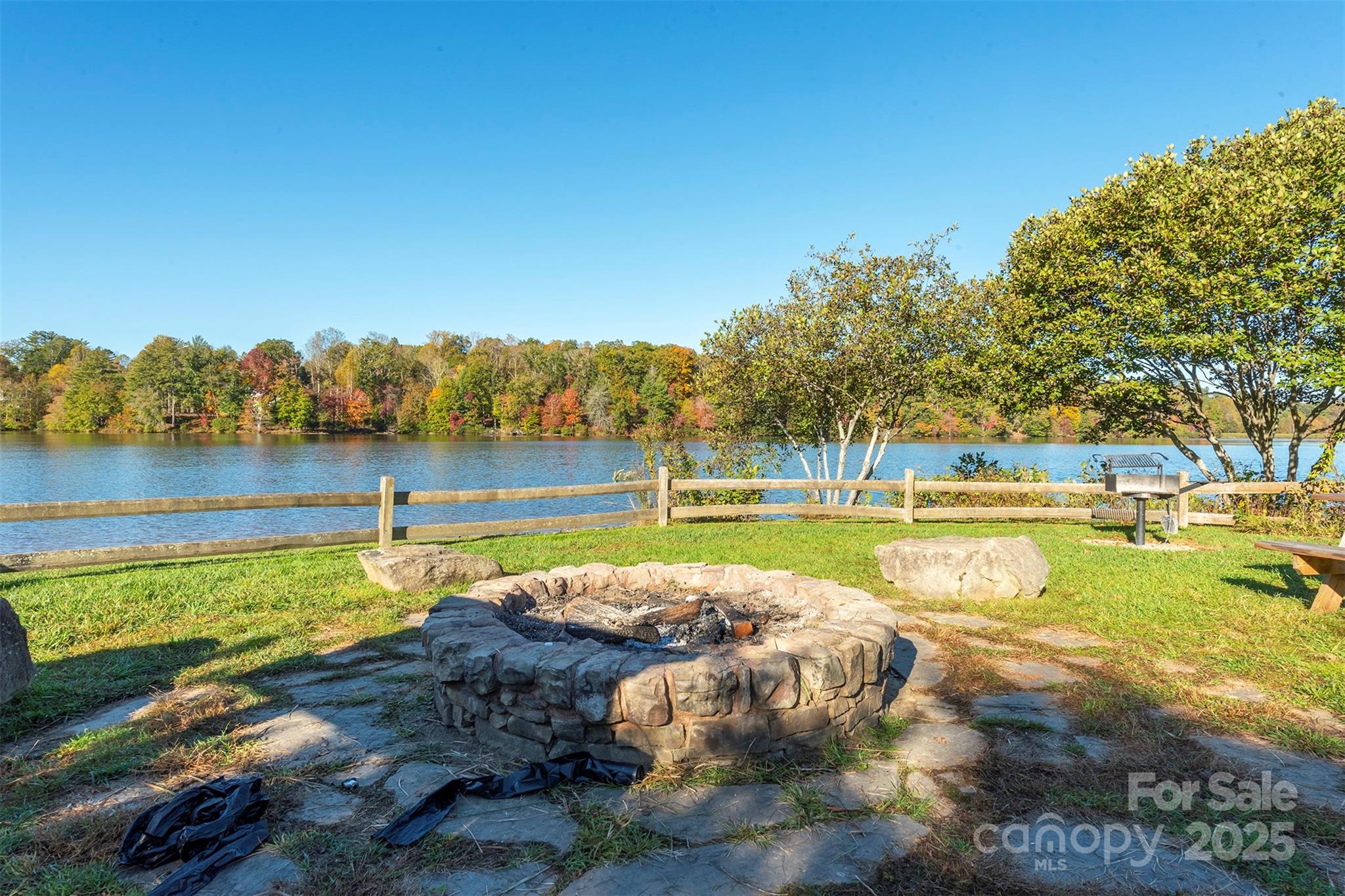 4 Yellow Owl Court — Biltmore Lake