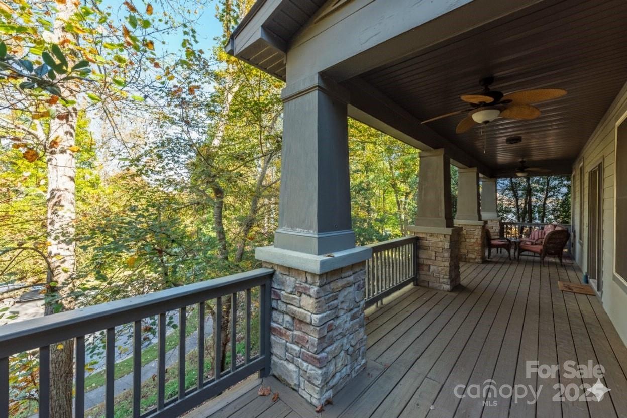 4 Yellow Owl Court — Biltmore Lake