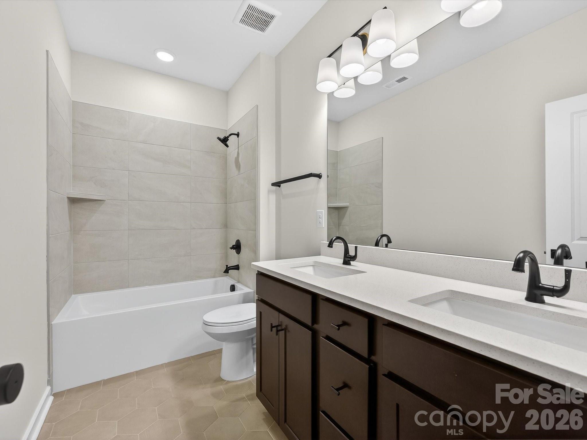 11225 Shreveport Drive — Huntersville