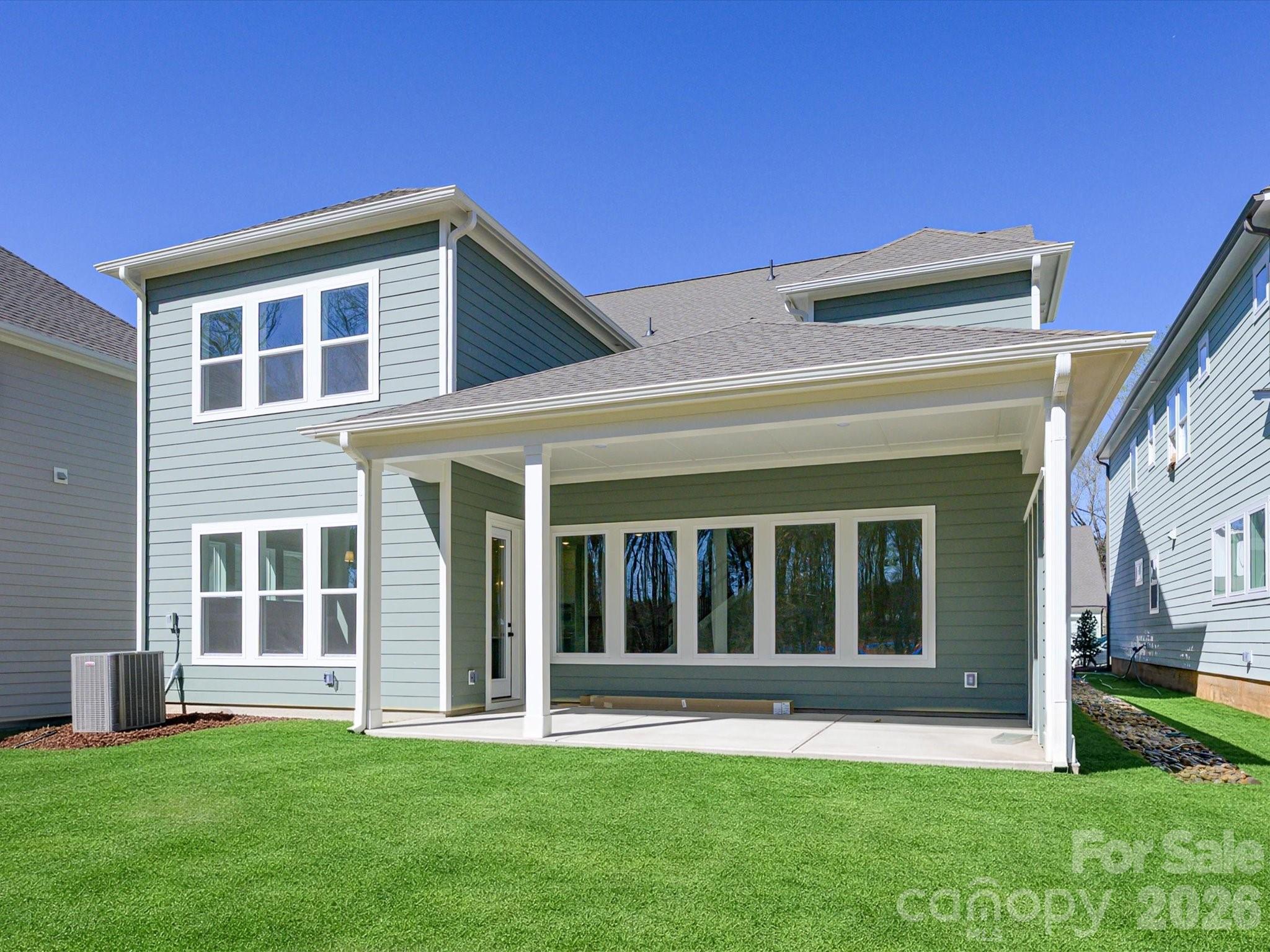 11225 Shreveport Drive — Huntersville