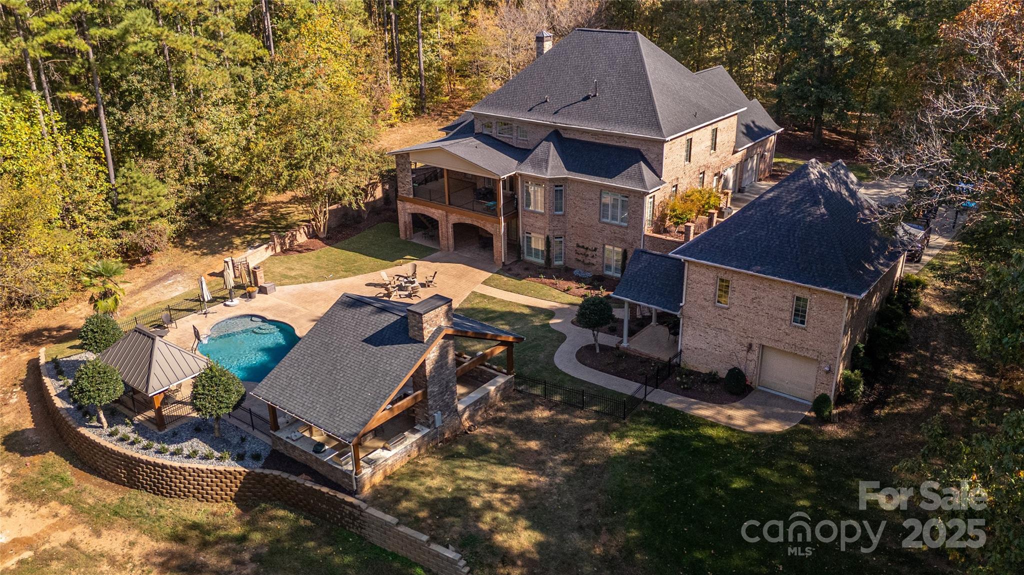 1427 Merrimont Avenue — Kings Mountain