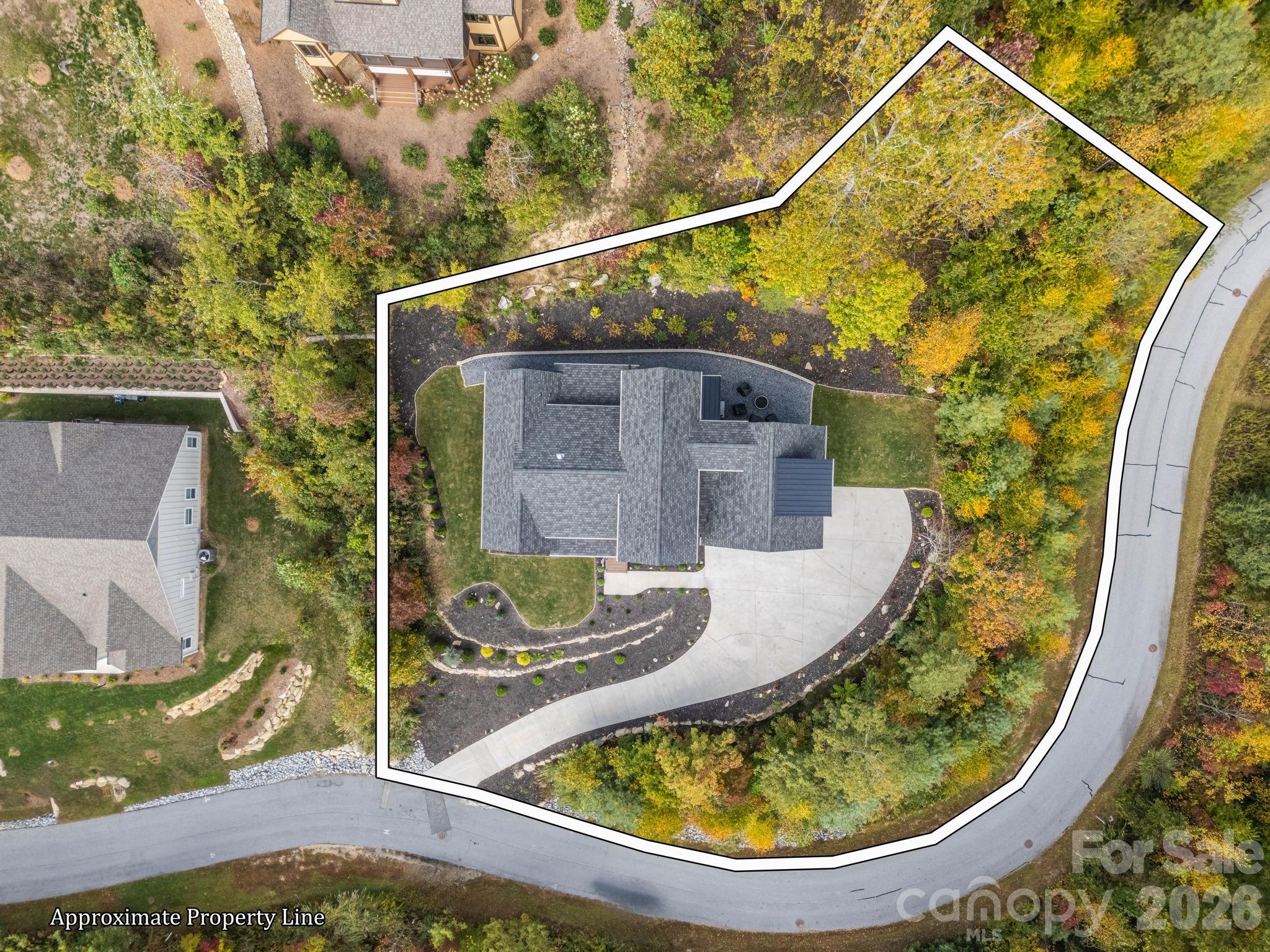 123 Millbrae Loop — Hendersonville