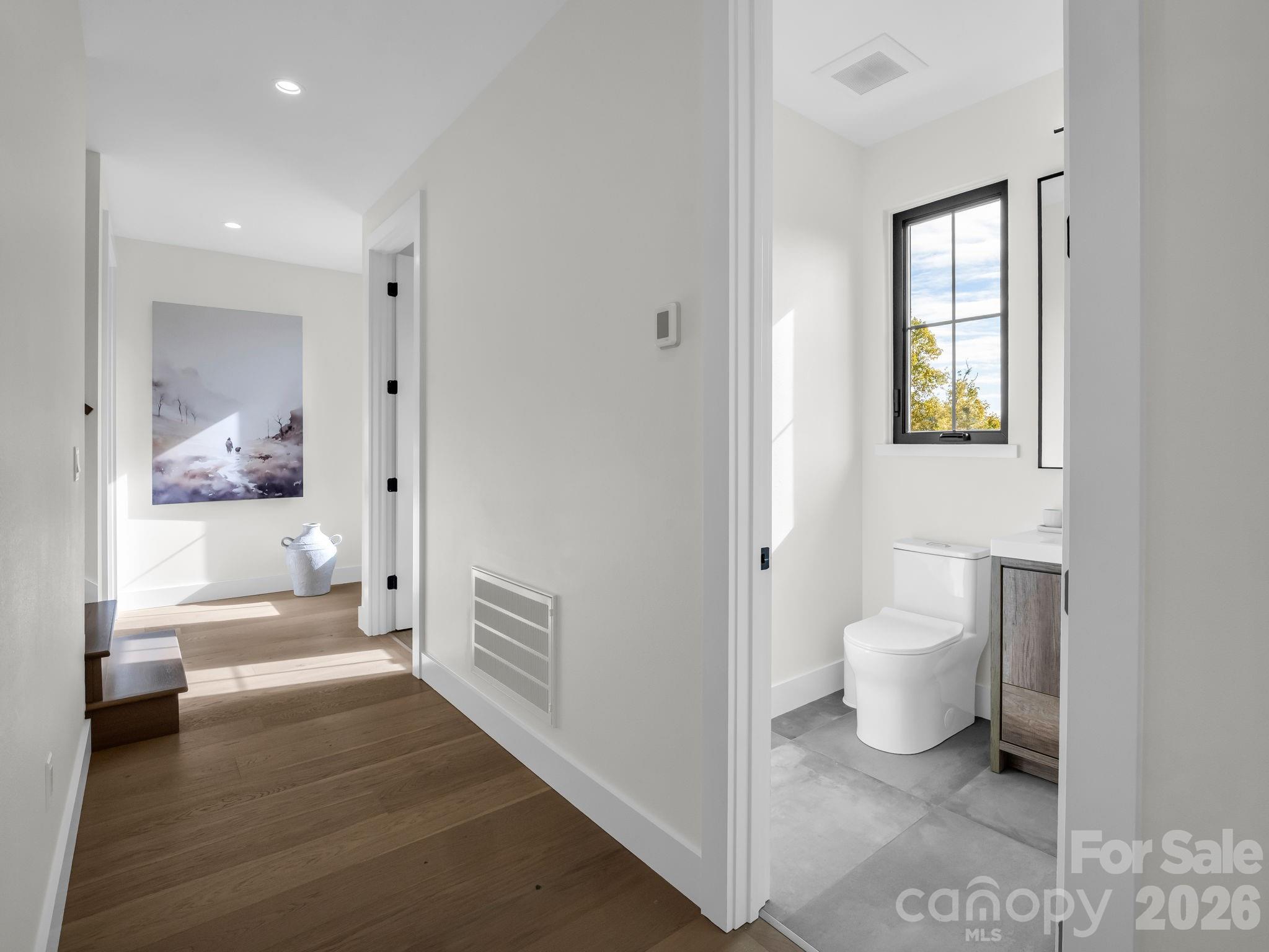 123 Millbrae Loop — Hendersonville