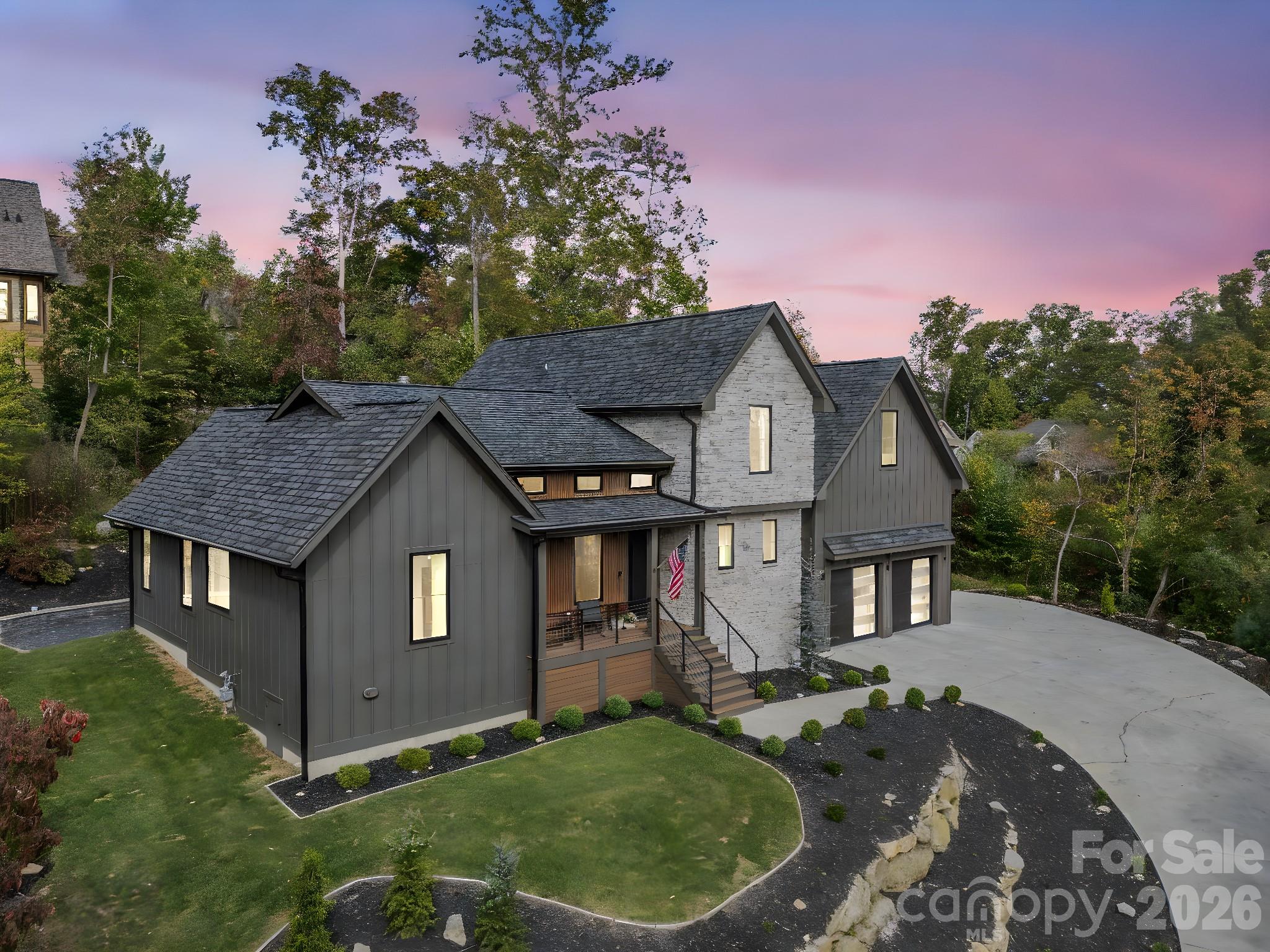 123 Millbrae Loop — Hendersonville
