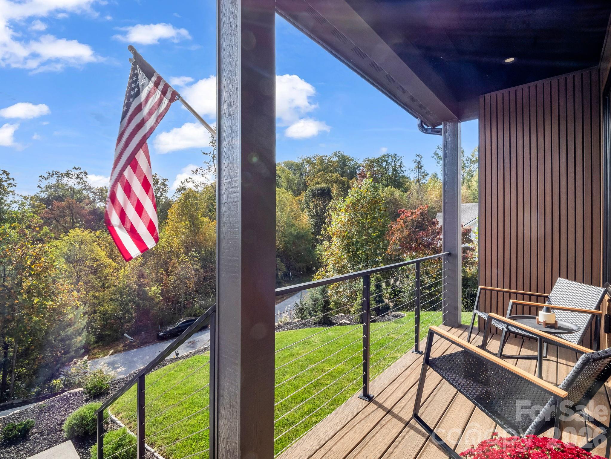 123 Millbrae Loop — Hendersonville