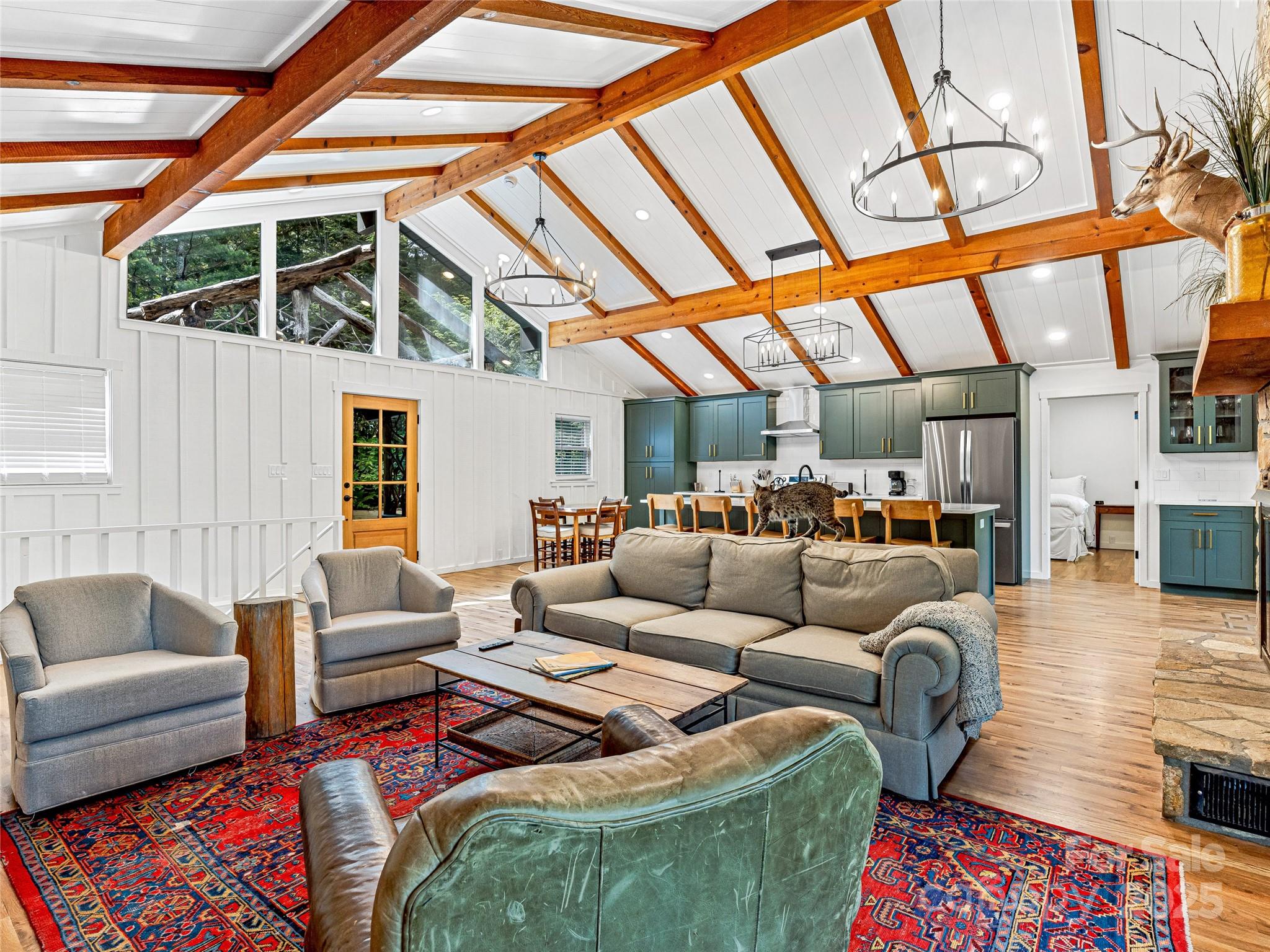 412 Cherokee Trace — Lake Toxaway