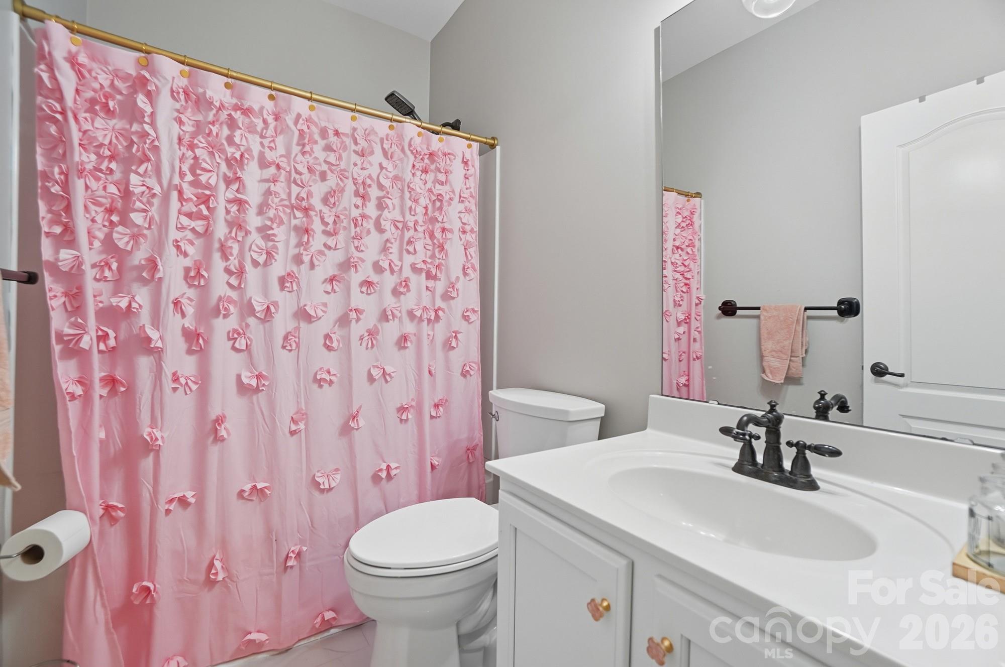 1015 Loudoun Road — Indian Trail