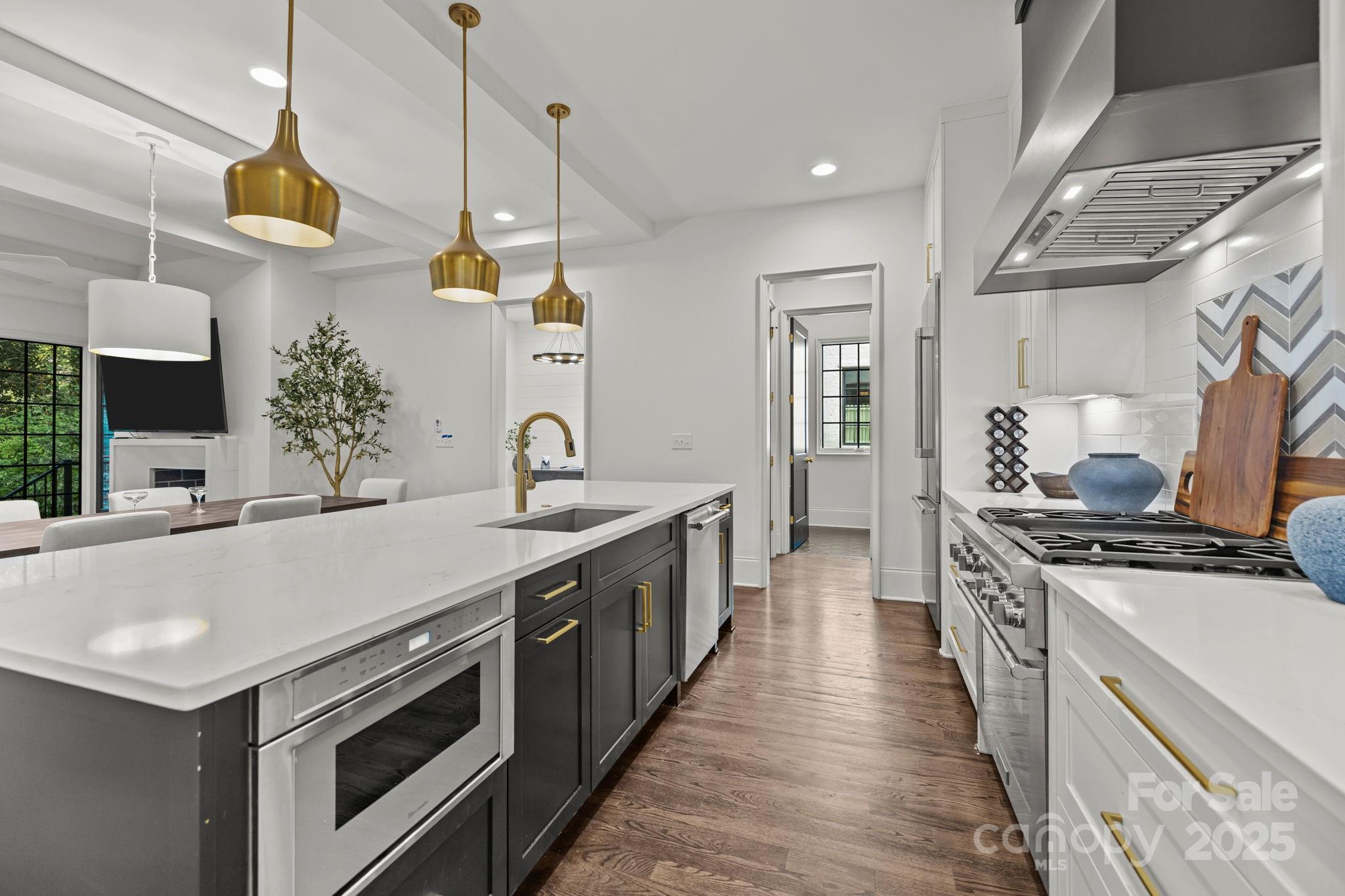 9004 Tynecastle Commons Court — Charlotte