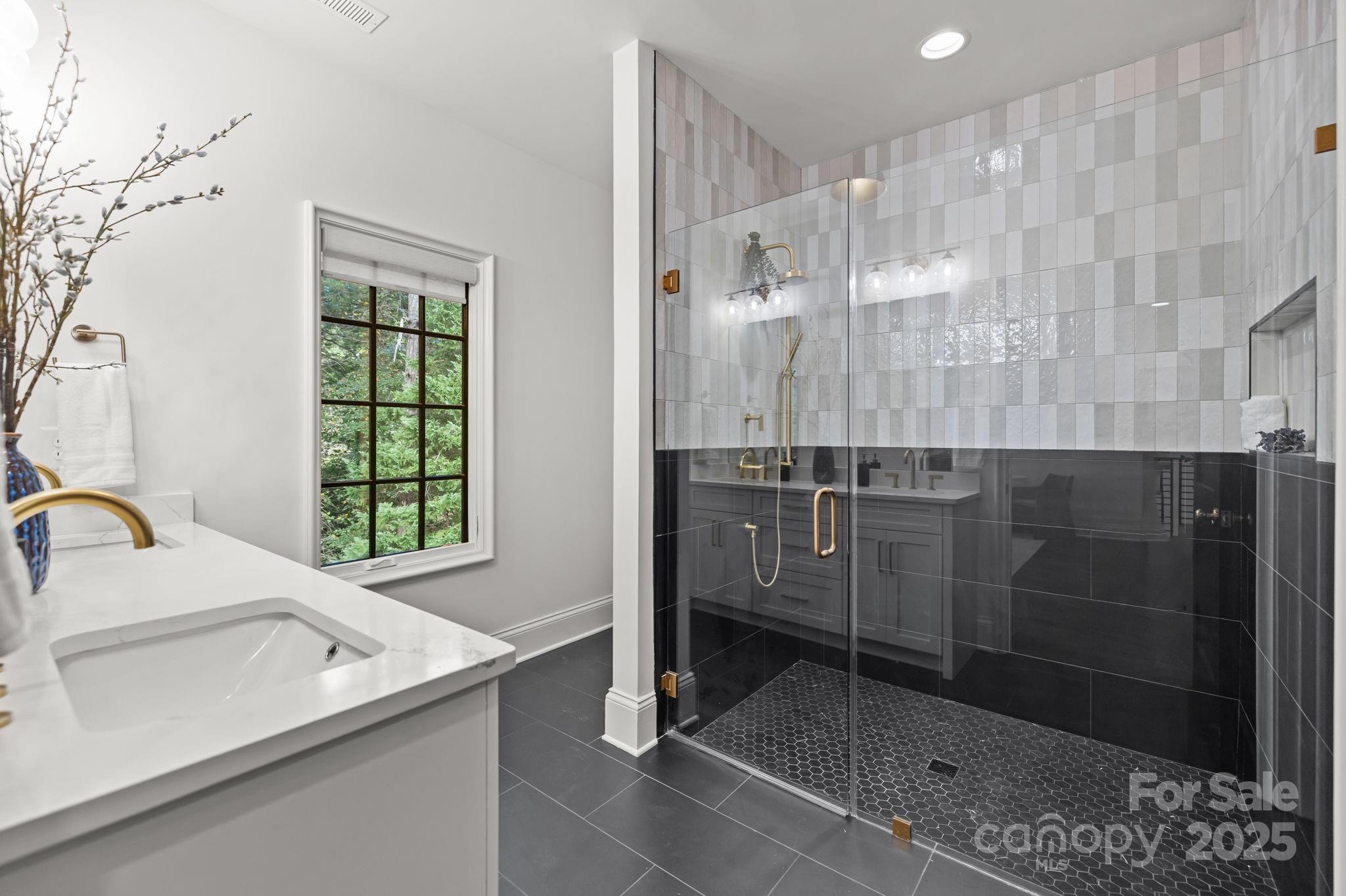9004 Tynecastle Commons Court — Charlotte