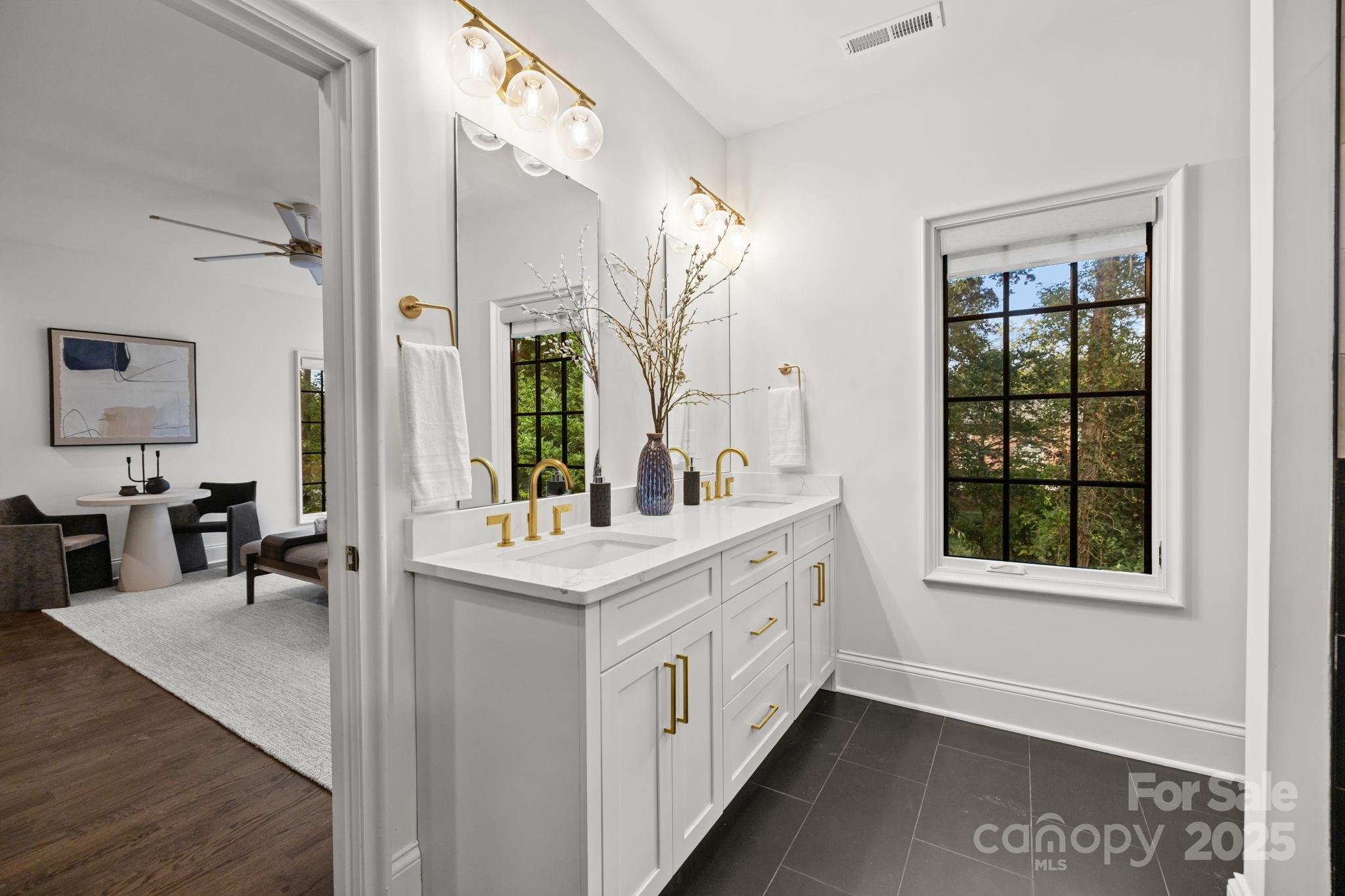 9004 Tynecastle Commons Court — Charlotte