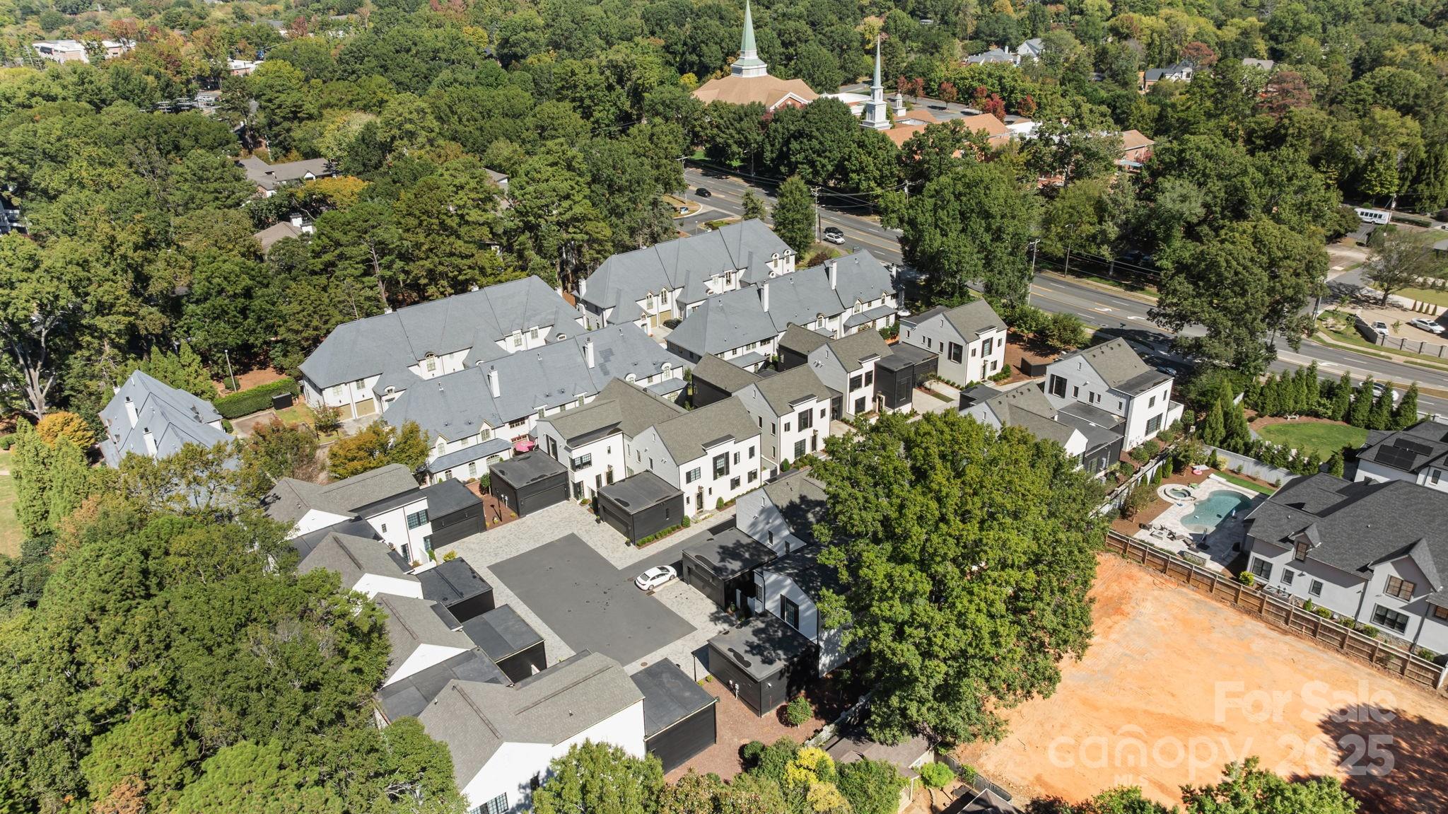 9004 Tynecastle Commons Court — Charlotte