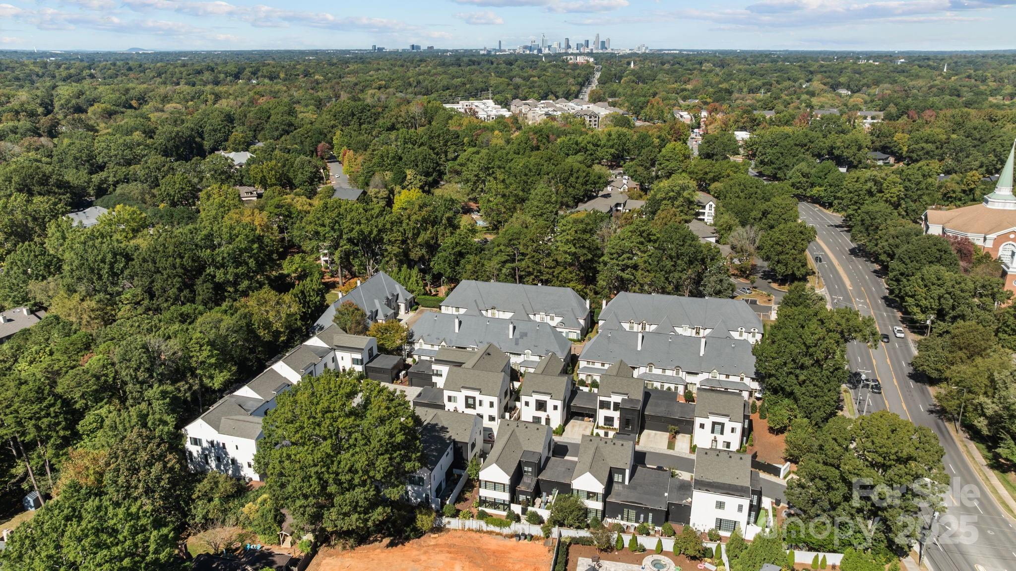 9004 Tynecastle Commons Court — Charlotte