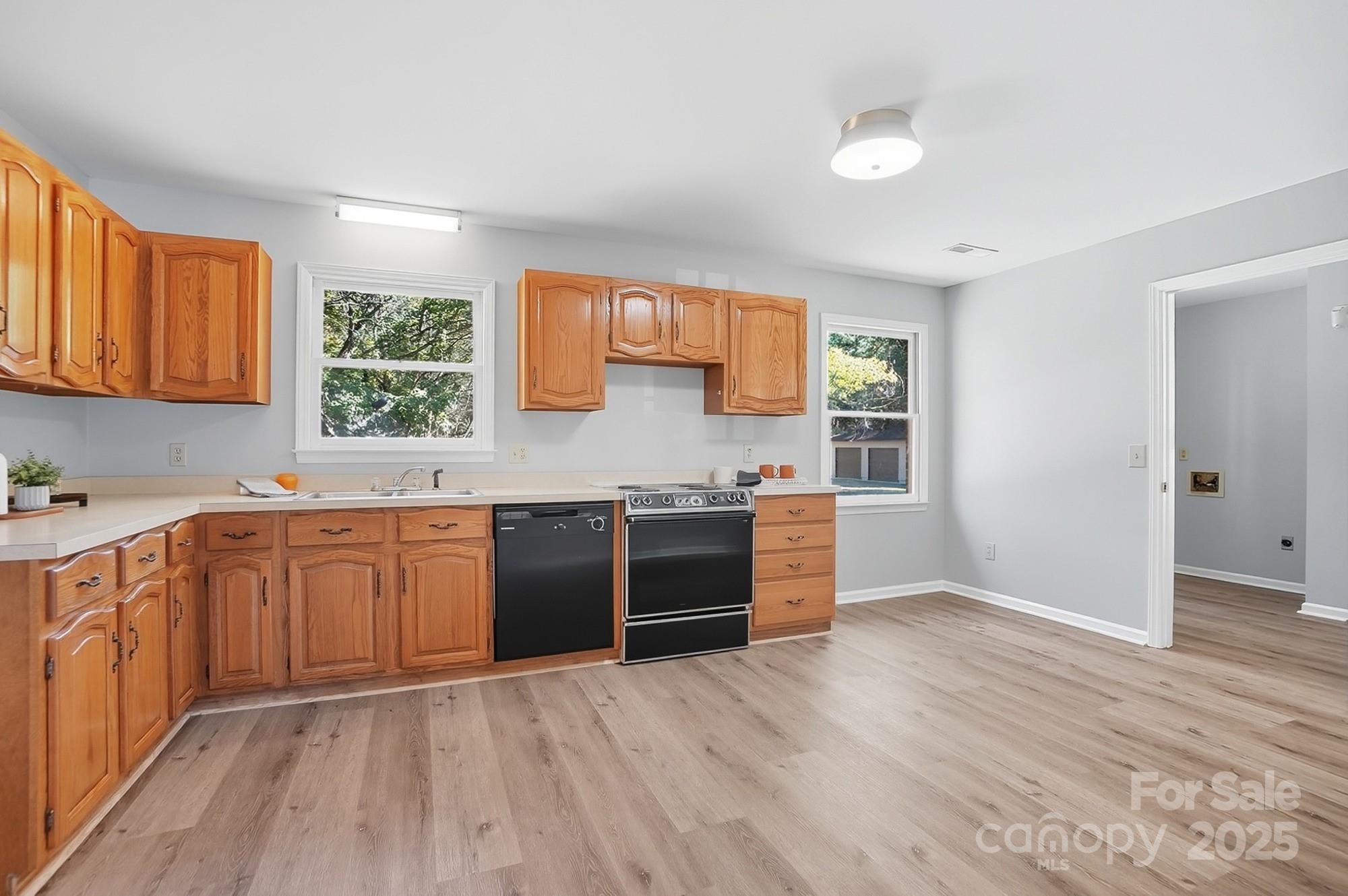3230 W Innes Street — Salisbury