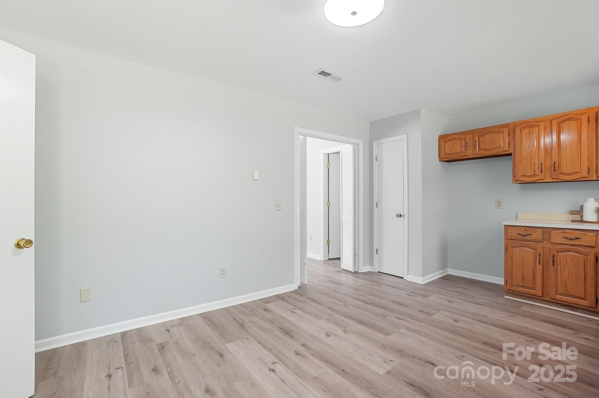 3230 W Innes Street — Salisbury