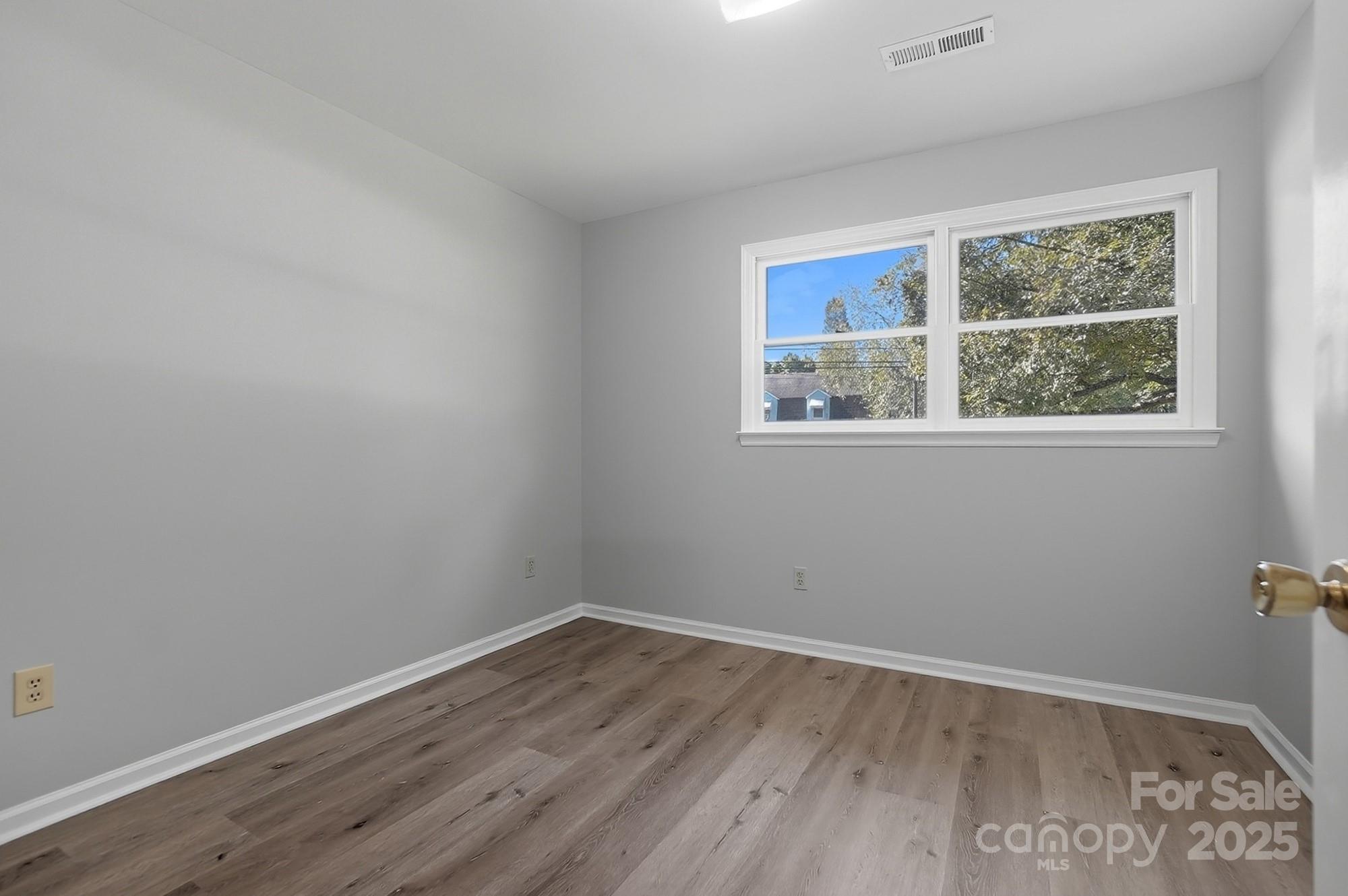 3230 W Innes Street — Salisbury