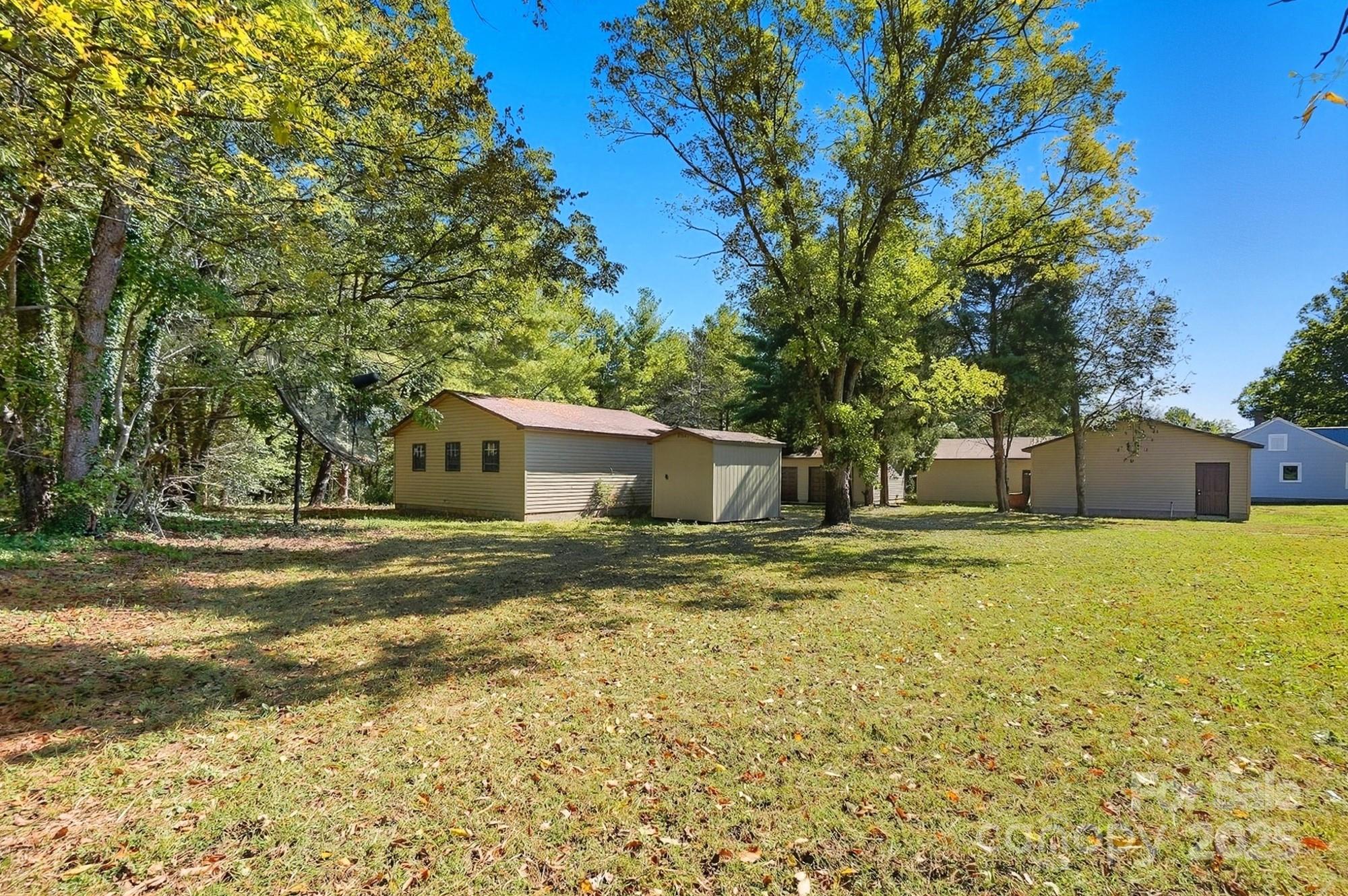 3230 W Innes Street — Salisbury