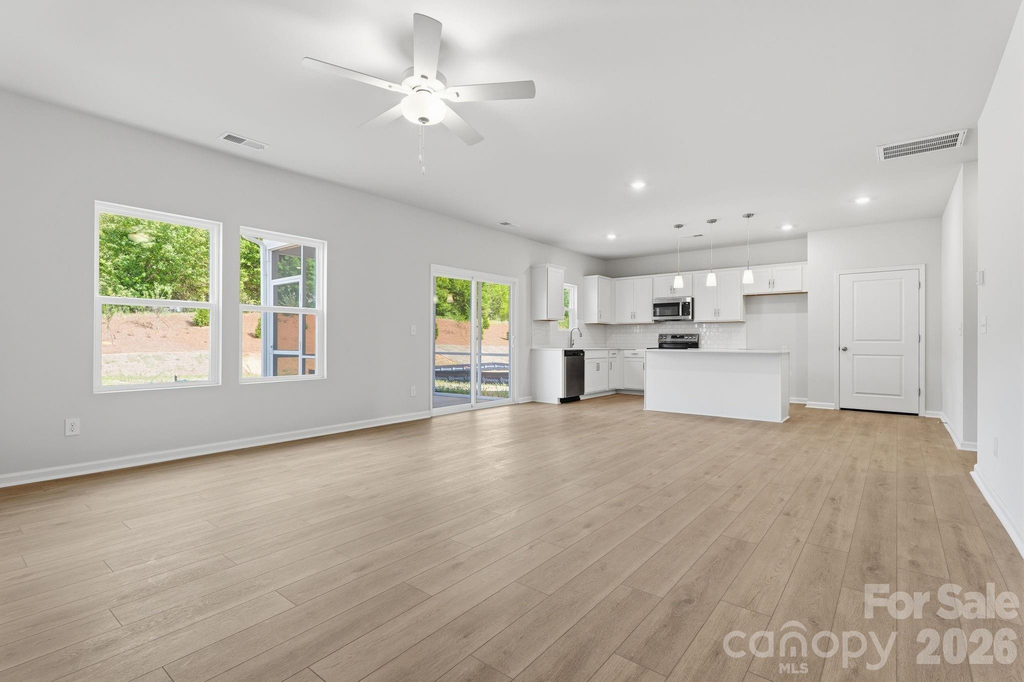 1694 Piper Creek Avenue — Newton