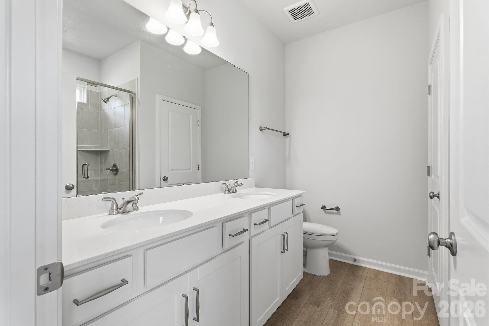 1680 Piper Creek Avenue — Newton