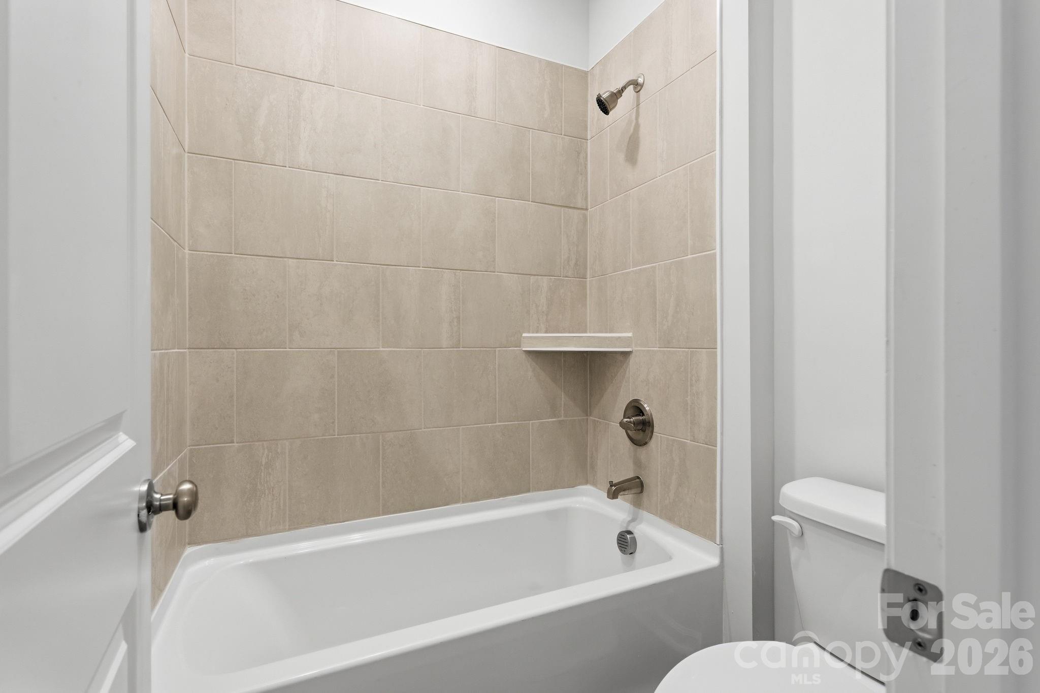 1680 Piper Creek Avenue — Newton