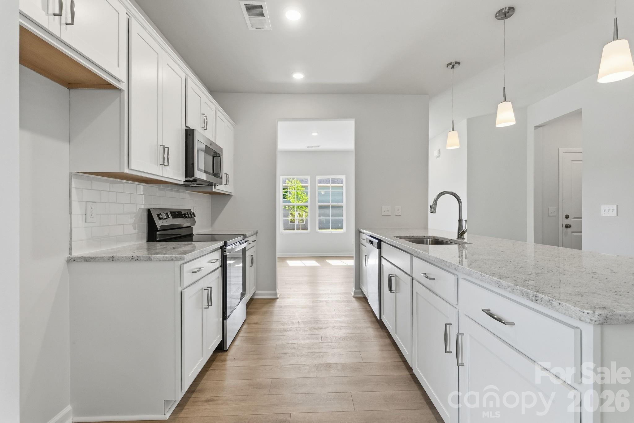 1680 Piper Creek Avenue — Newton