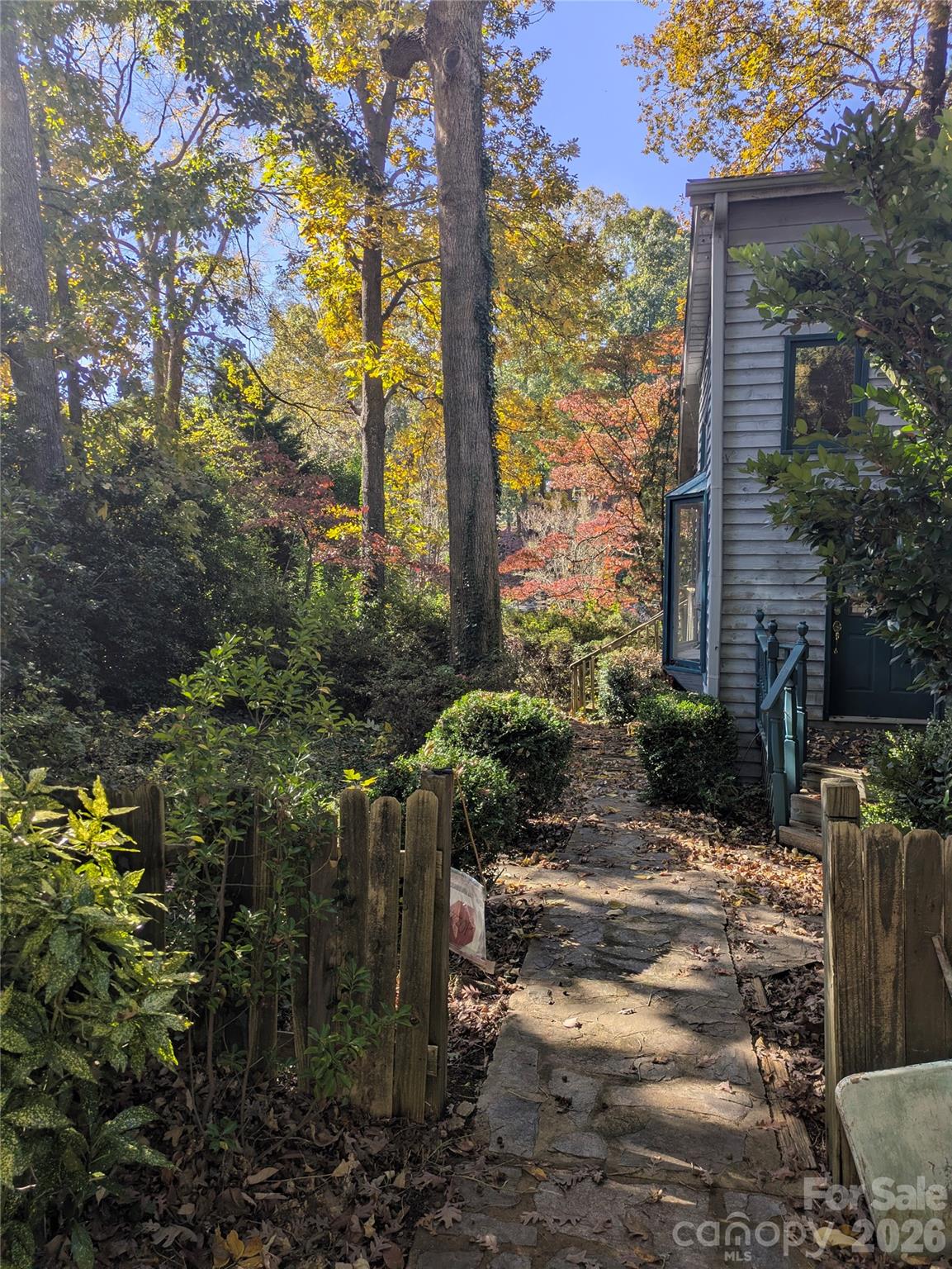 137 Hideaway Lane — Mooresville