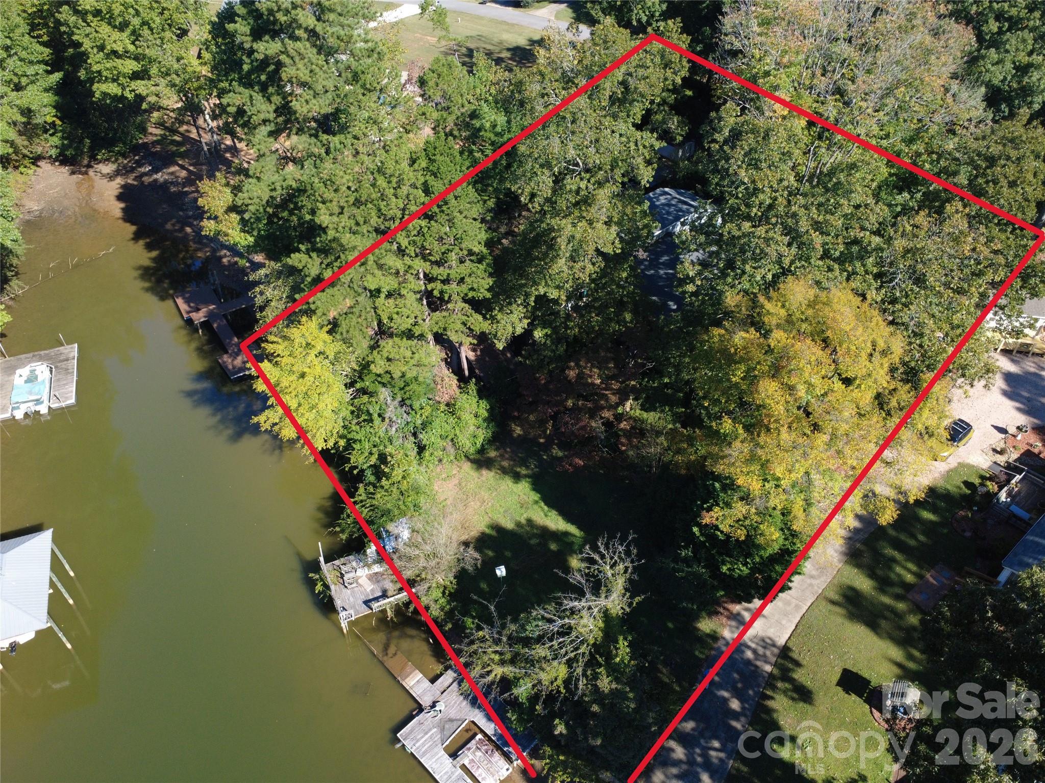 137 Hideaway Lane — Mooresville