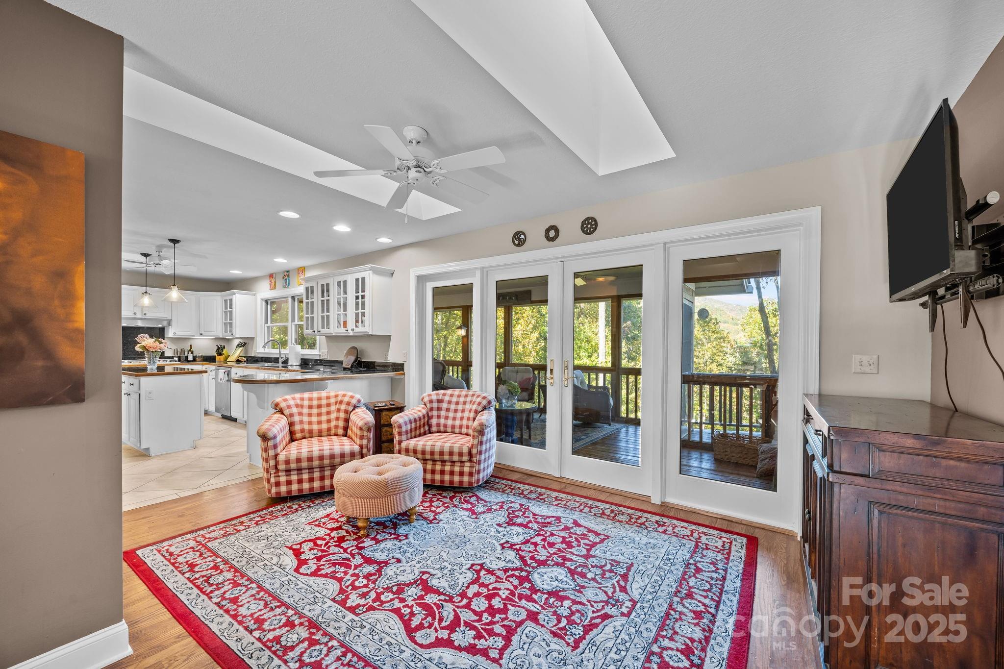 69 Blowing Ridge Lane — Sylva