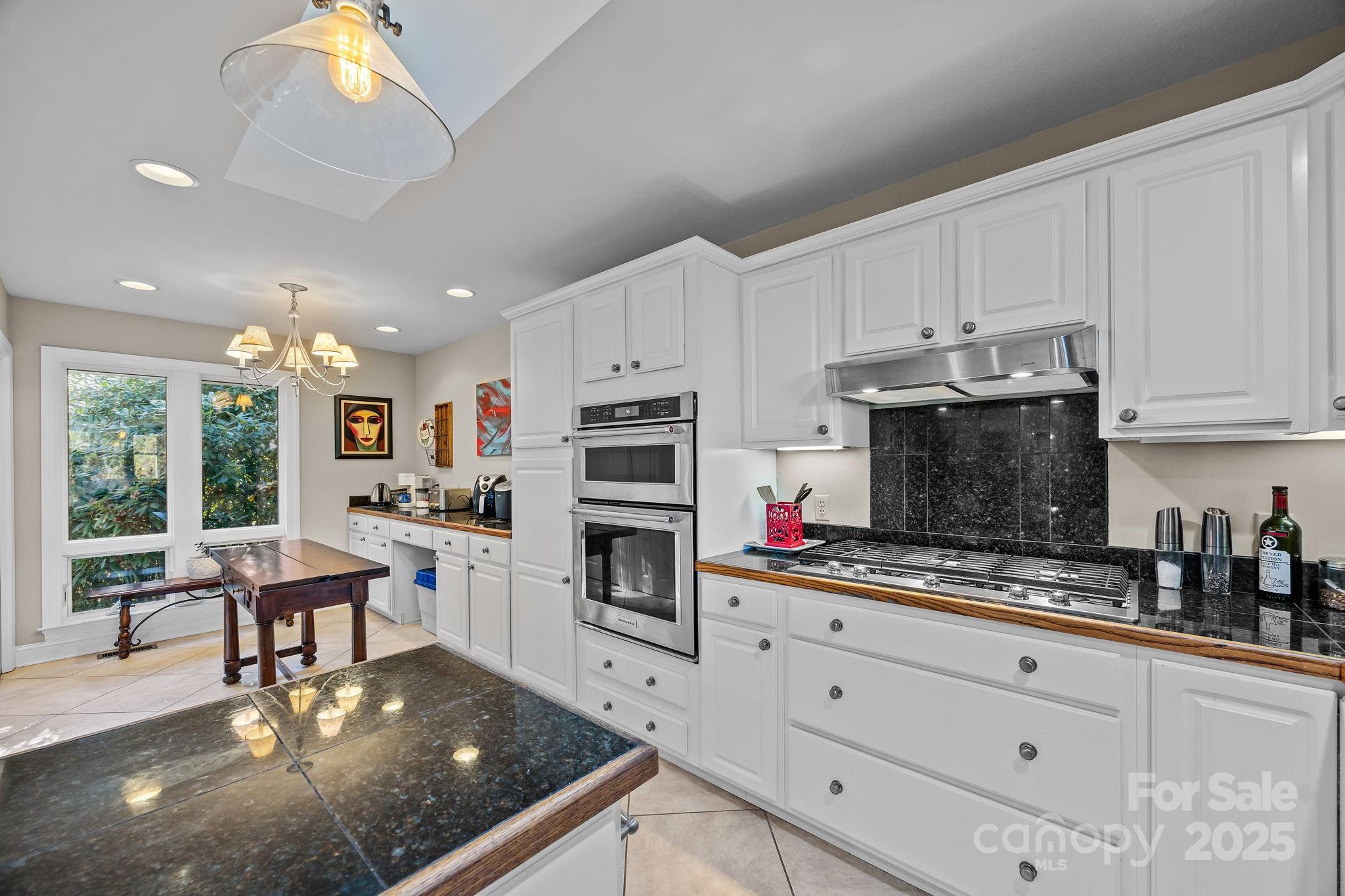 69 Blowing Ridge Lane — Sylva