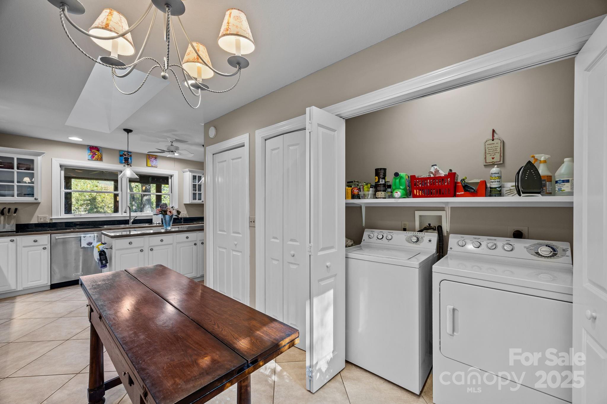 69 Blowing Ridge Lane — Sylva