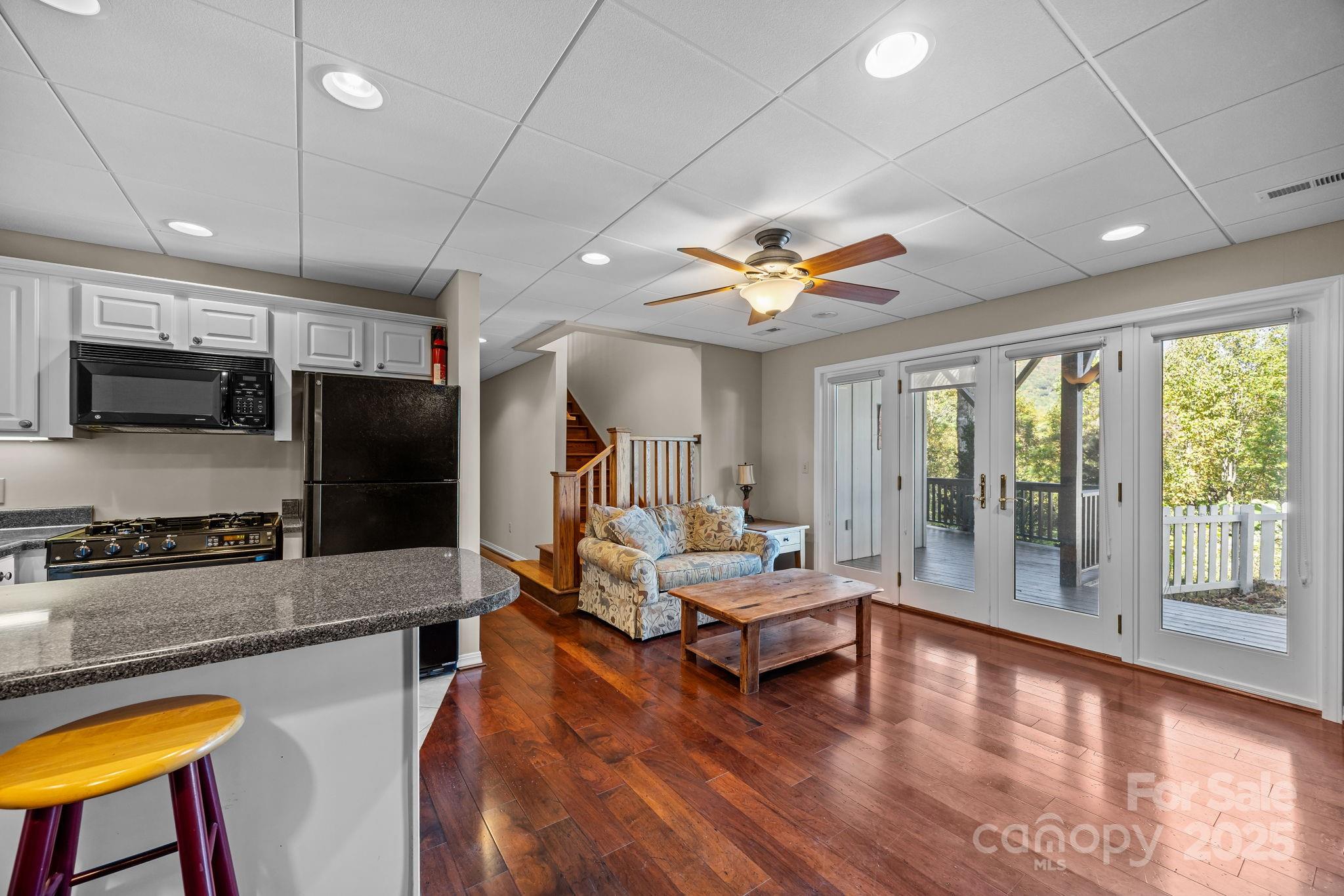 69 Blowing Ridge Lane — Sylva